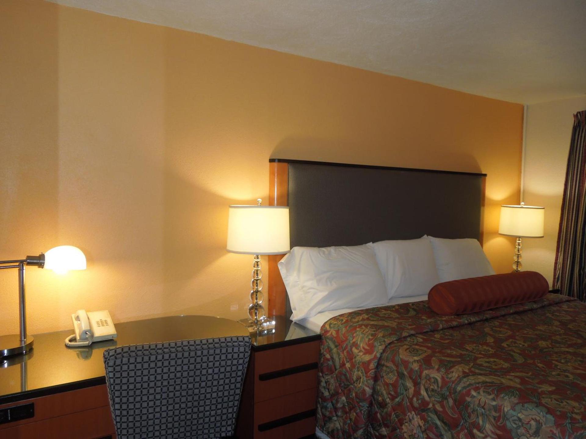 Sentinel Motel photo 15