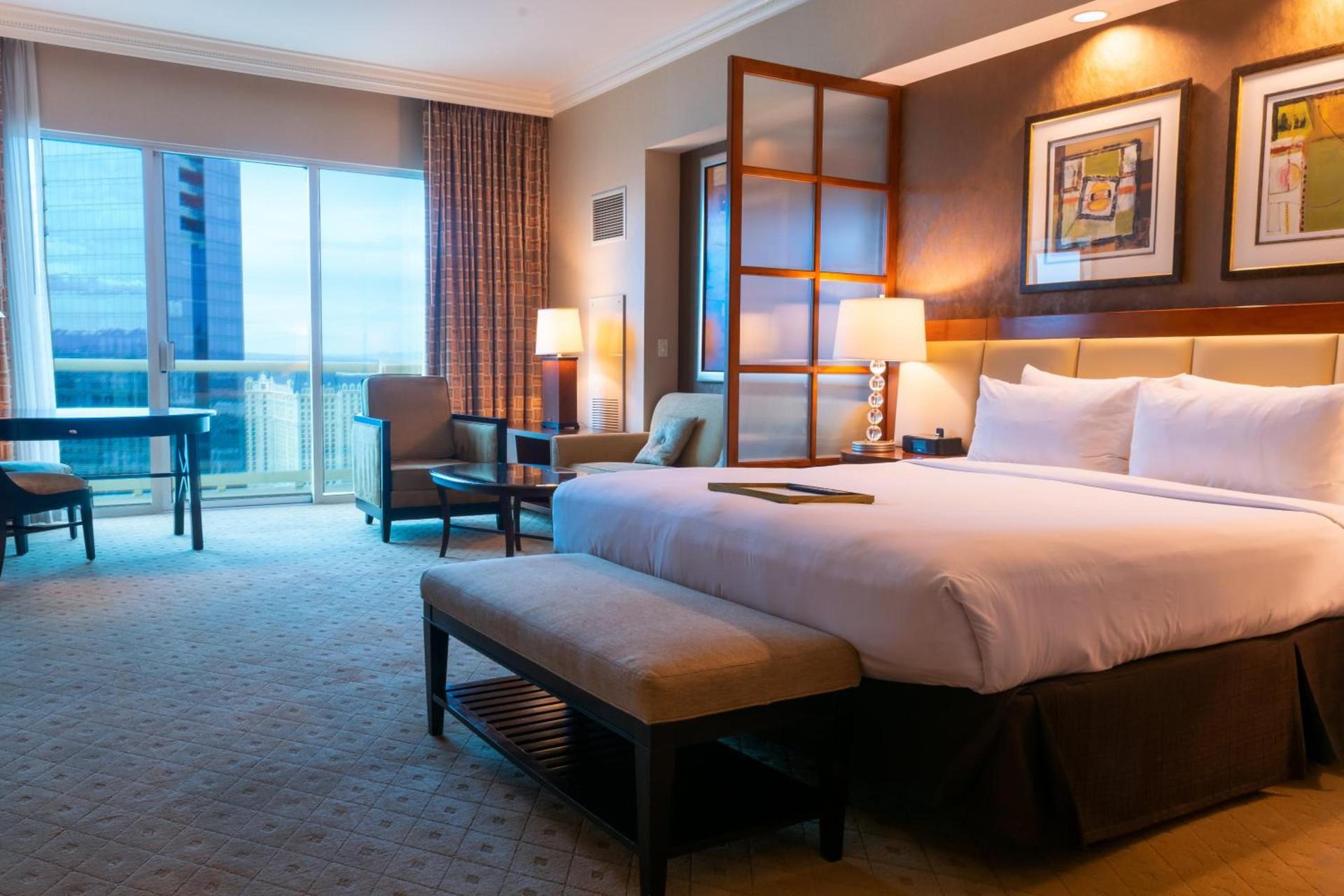 The Signature at MGM Grand - All Suites photo 11