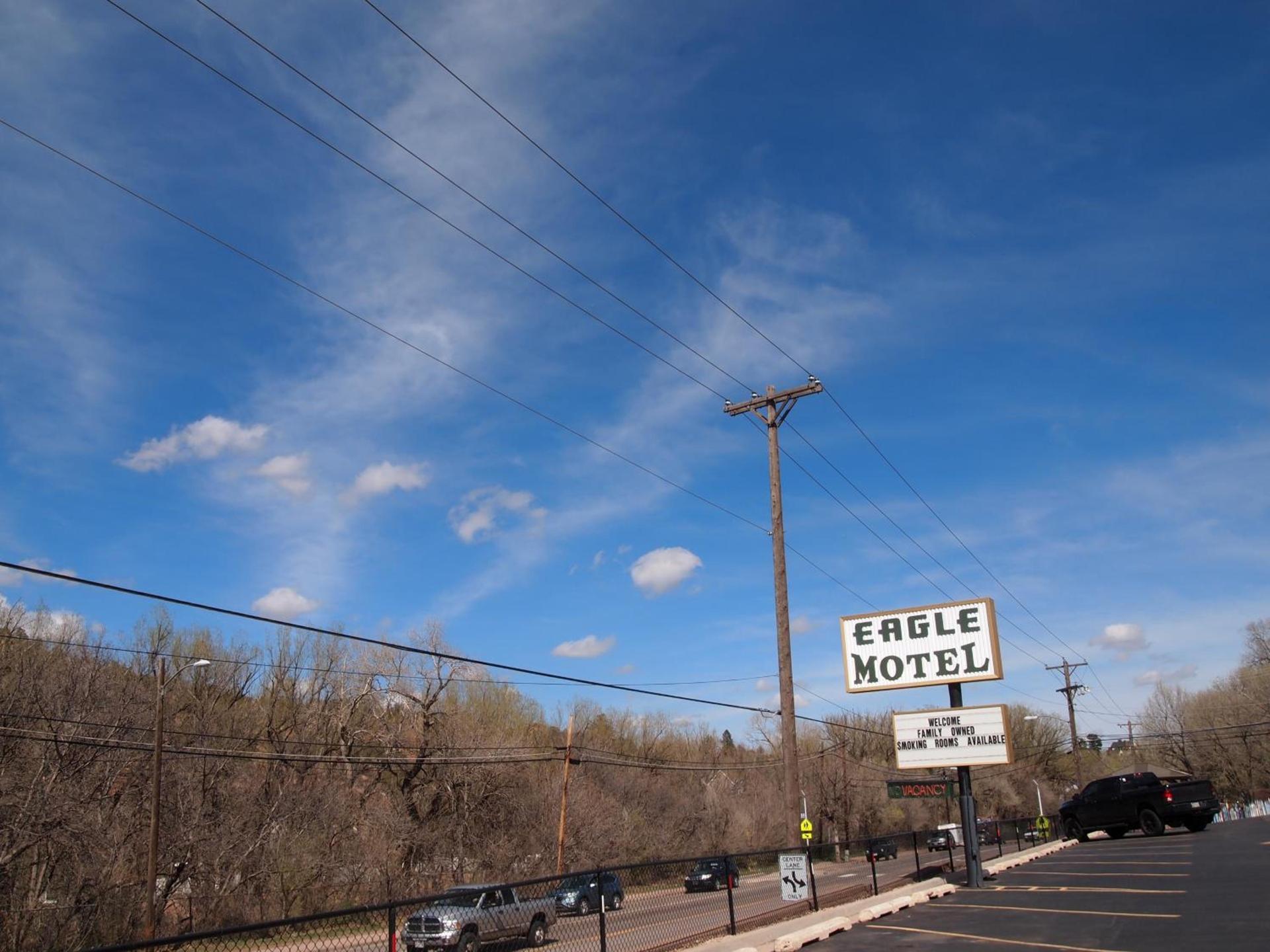 Eagle Motel photo 18
