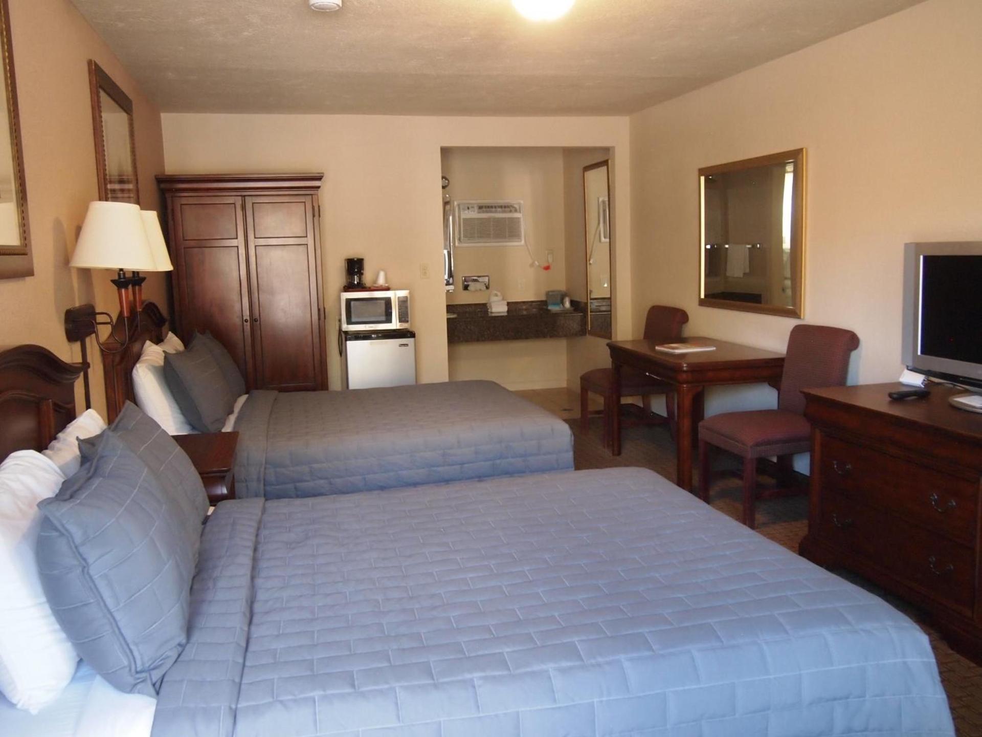 Eagle Motel photo 30