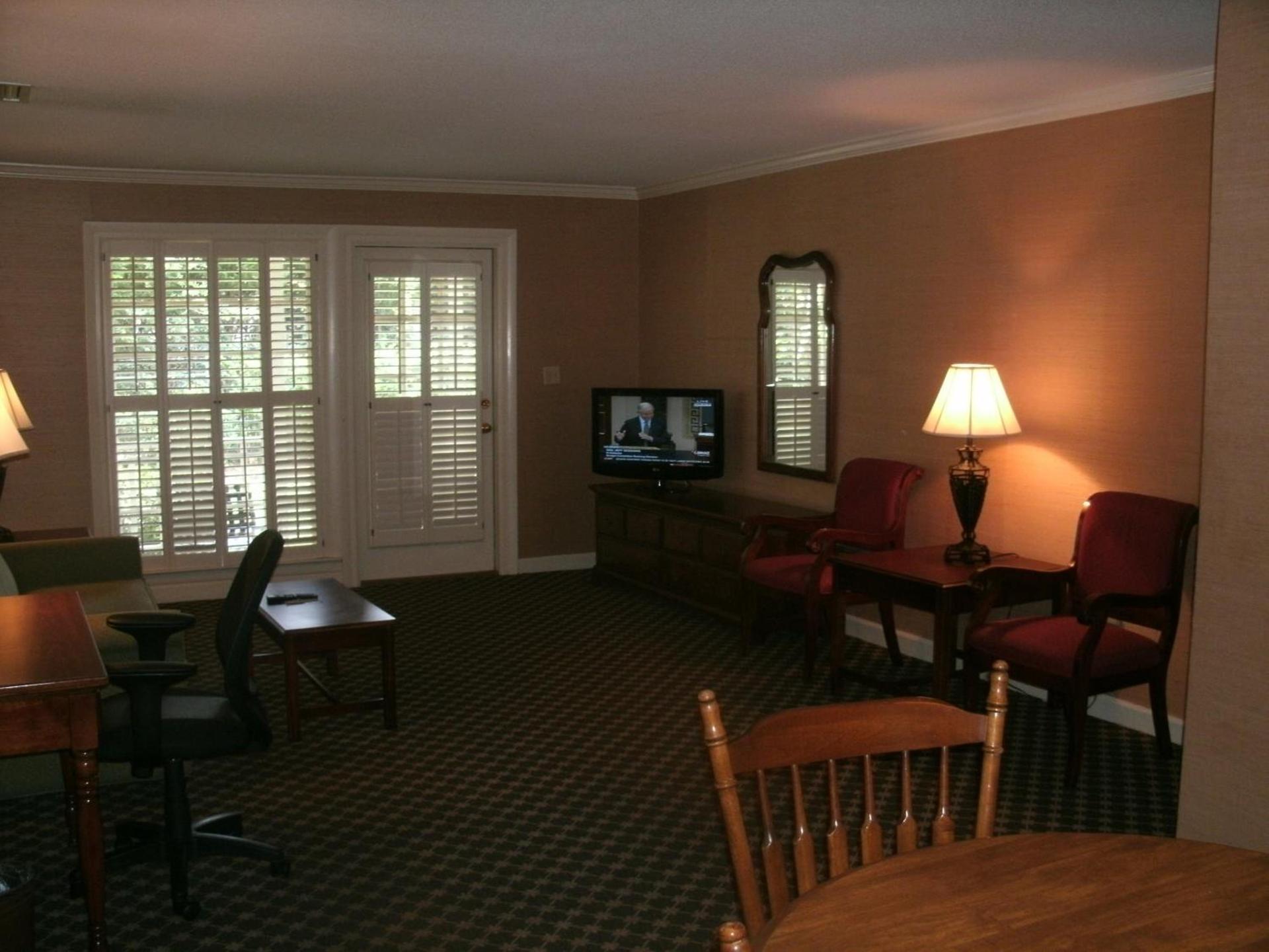 Merry Acres Inn photo 14
