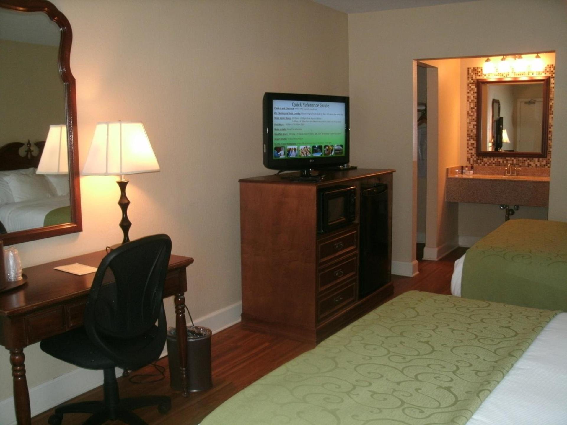 Merry Acres Inn photo 5