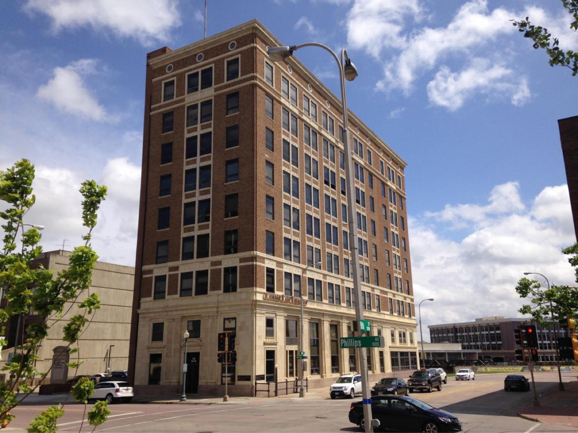Hotel On Phillips photo 55
