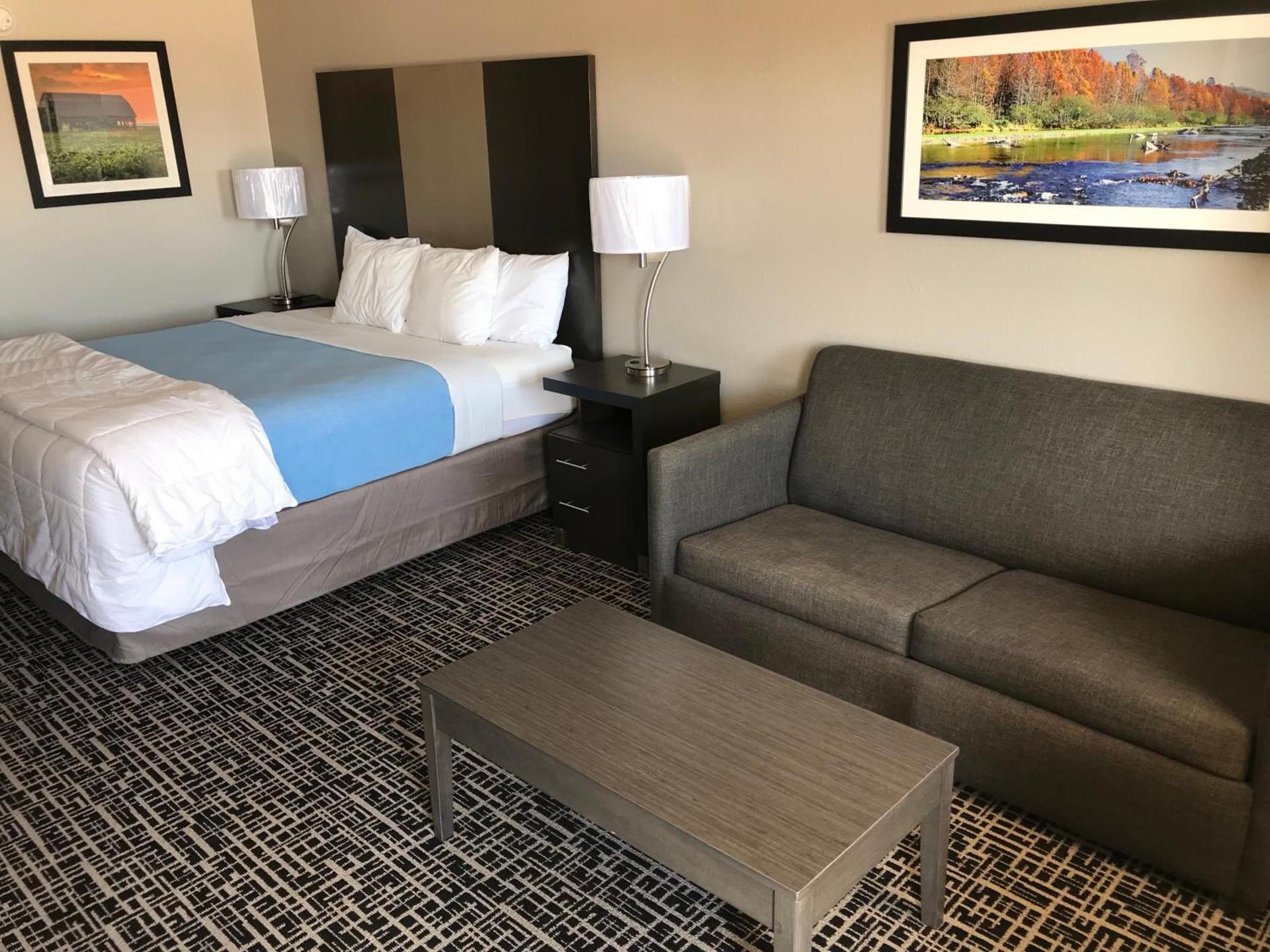 Days Inn by Wyndham Grove photo 36