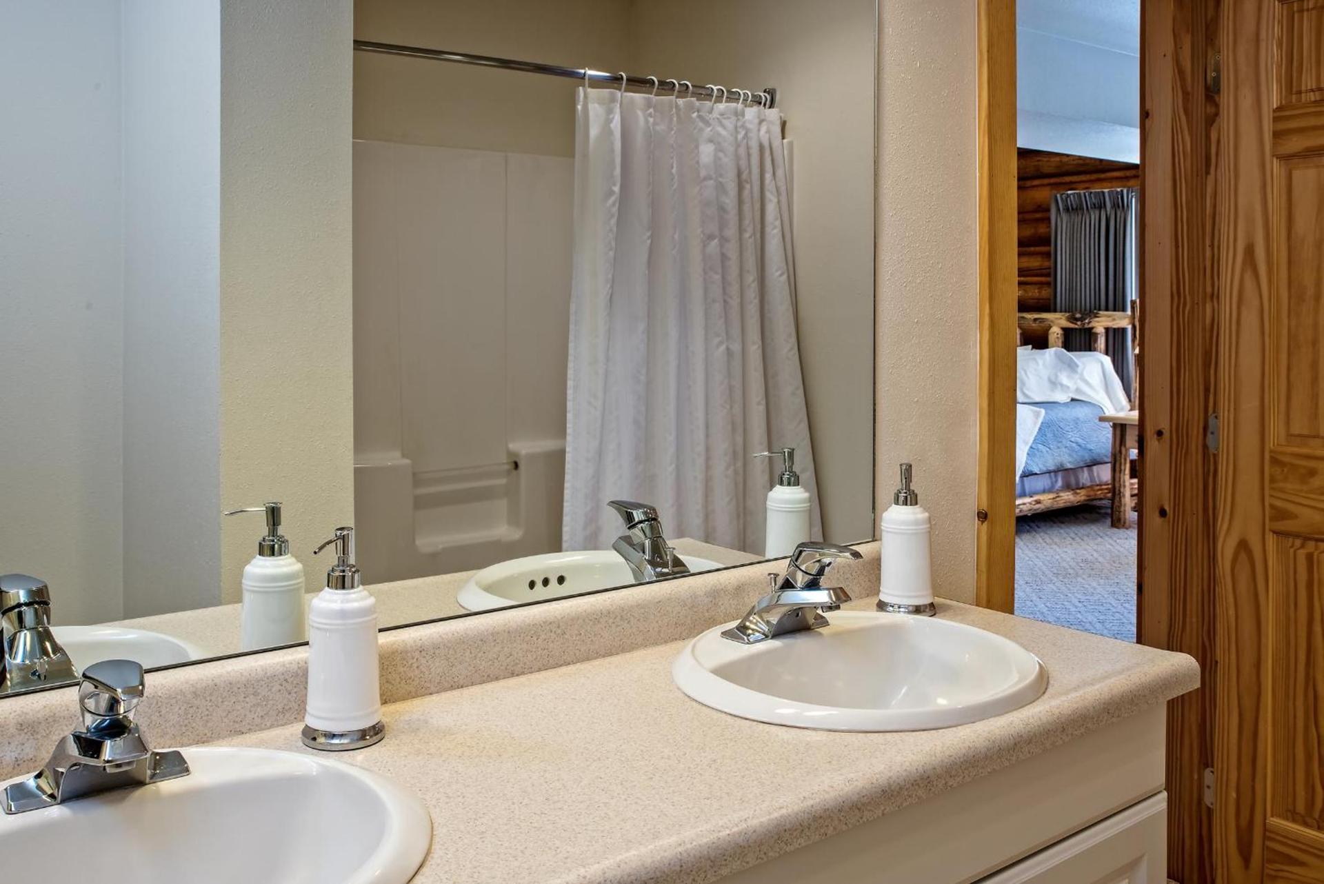 Stanley High Country Inn photo 28