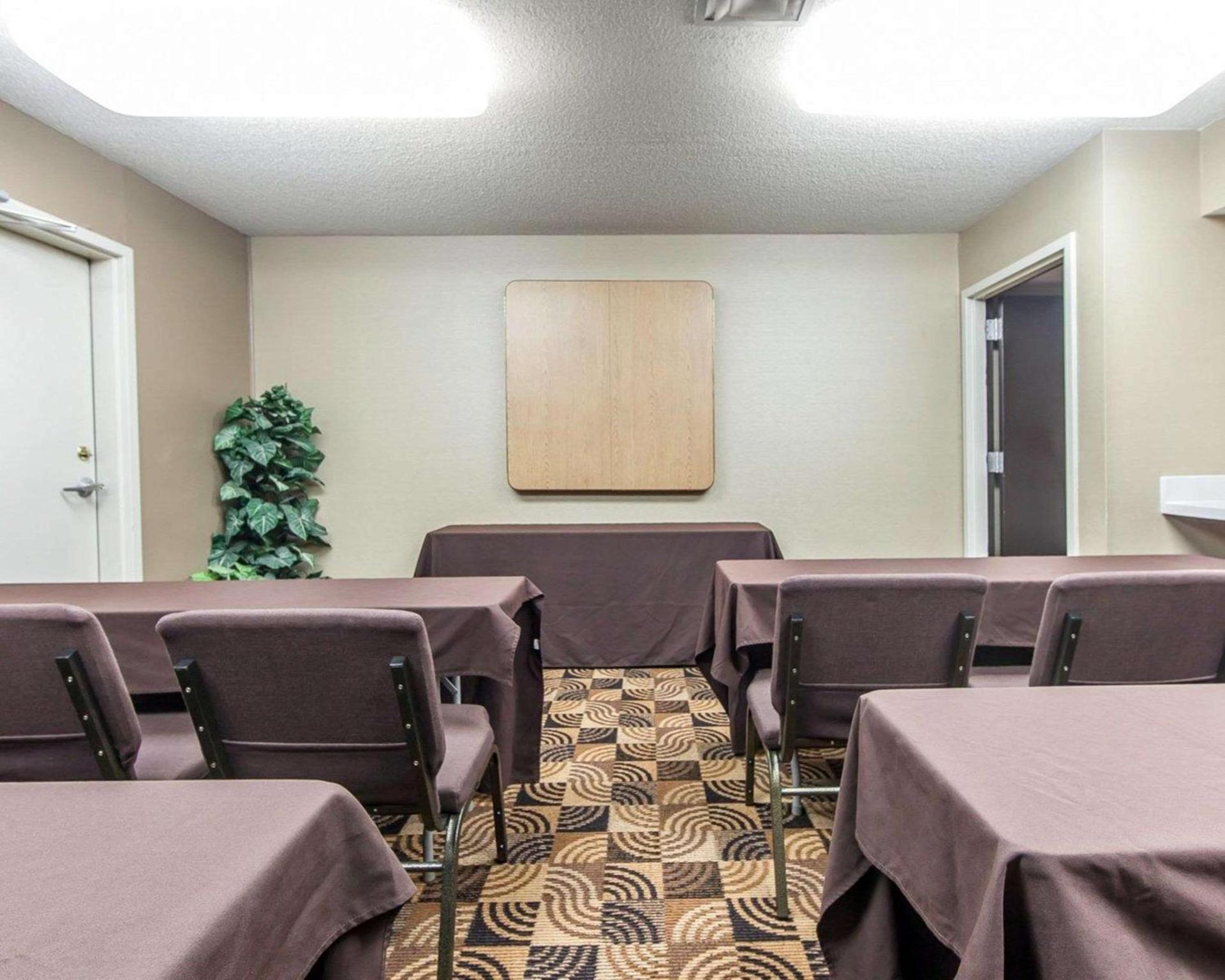MainStay Suites Chattanooga Hamilton Place photo 57