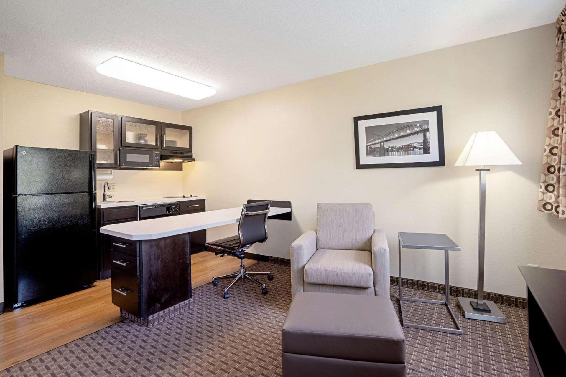 MainStay Suites Chattanooga Hamilton Place photo 52
