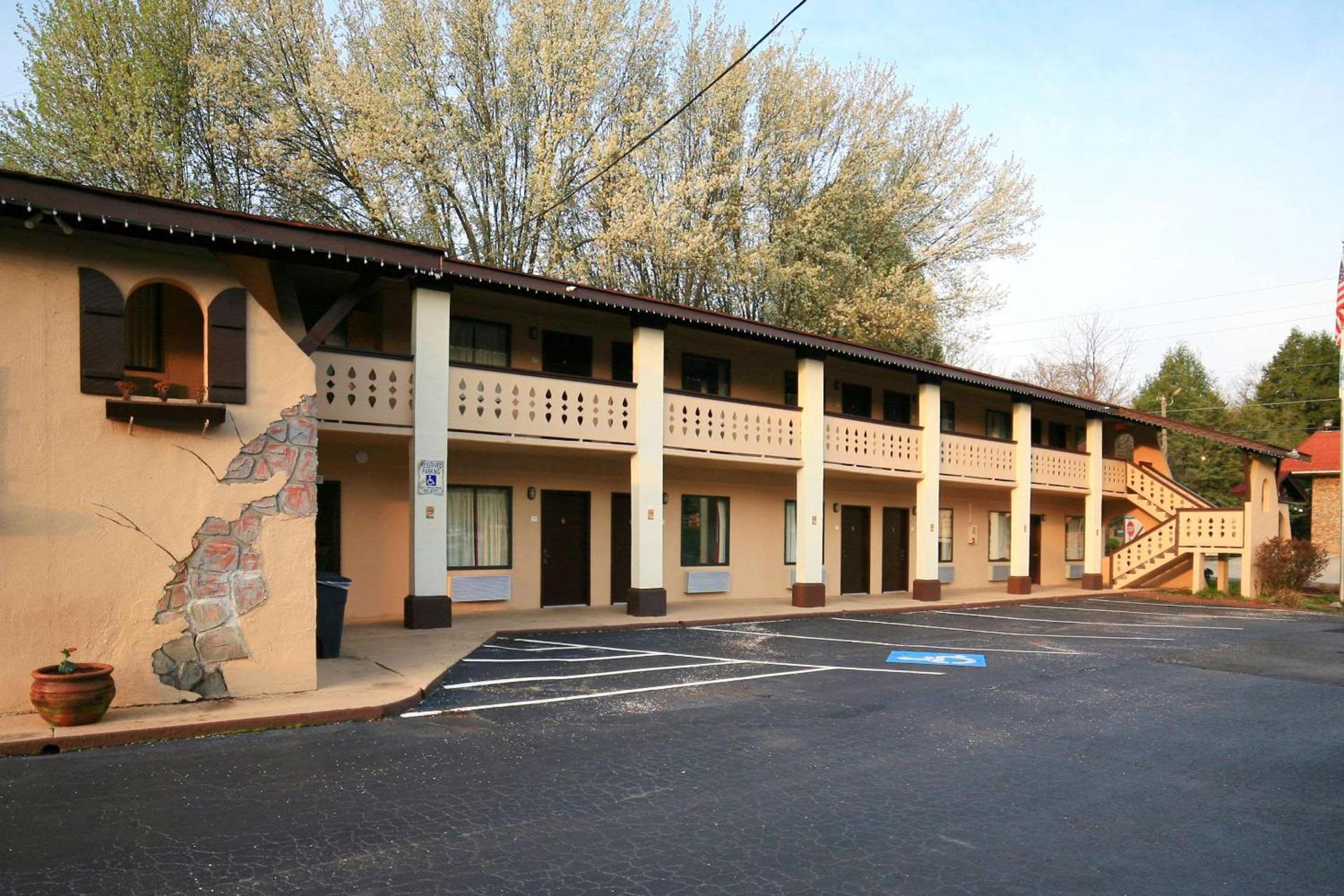 Quality Inn Downtown Helen photo 11