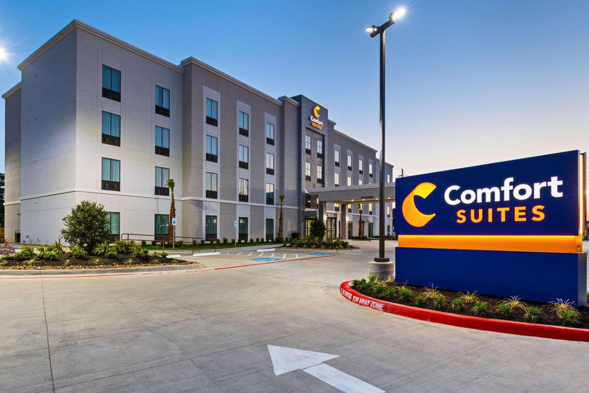 Comfort Suites Humble Houston IAH — hotel in Humble