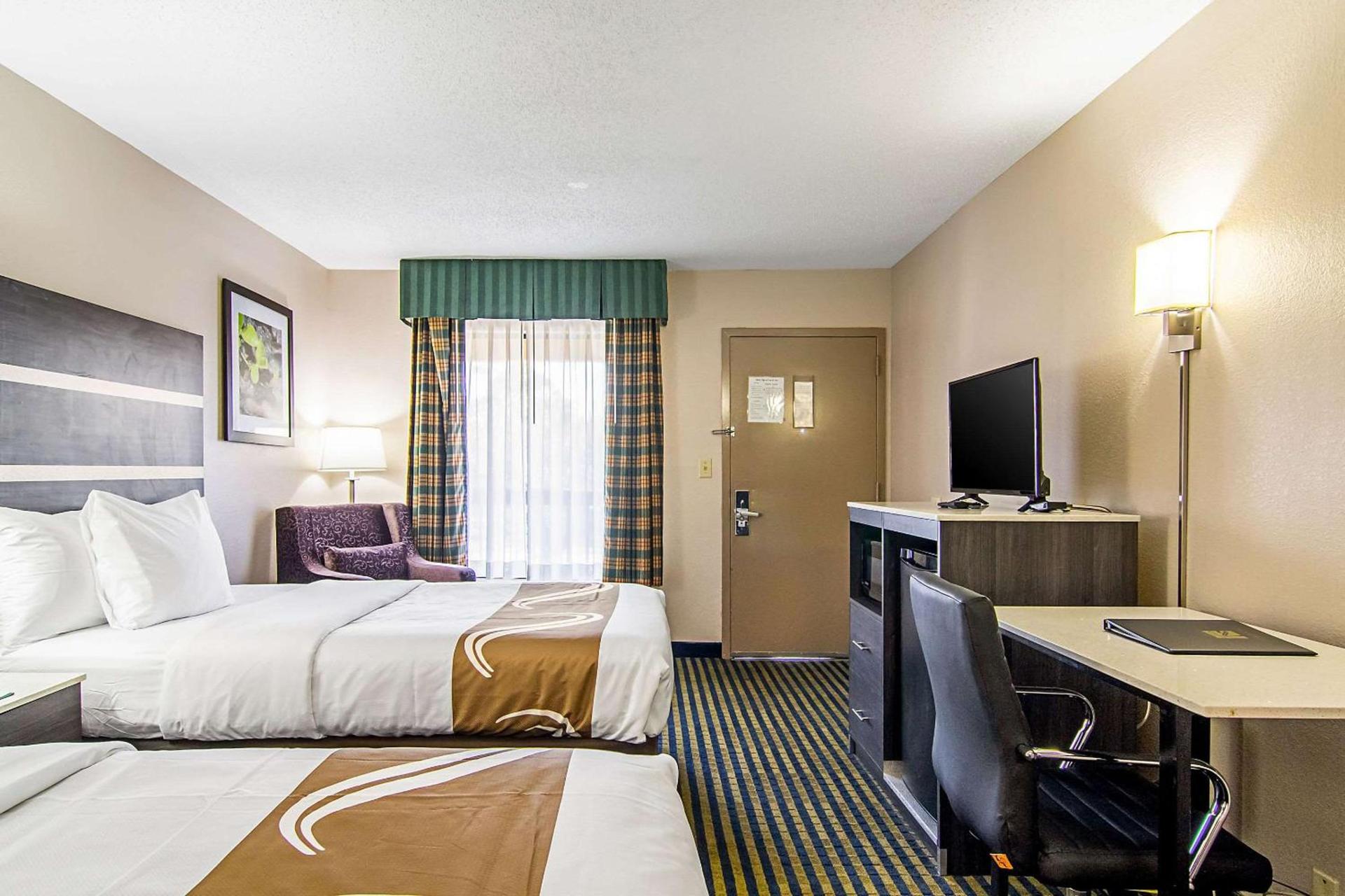 Quality Inn Savannah I-95 photo 9