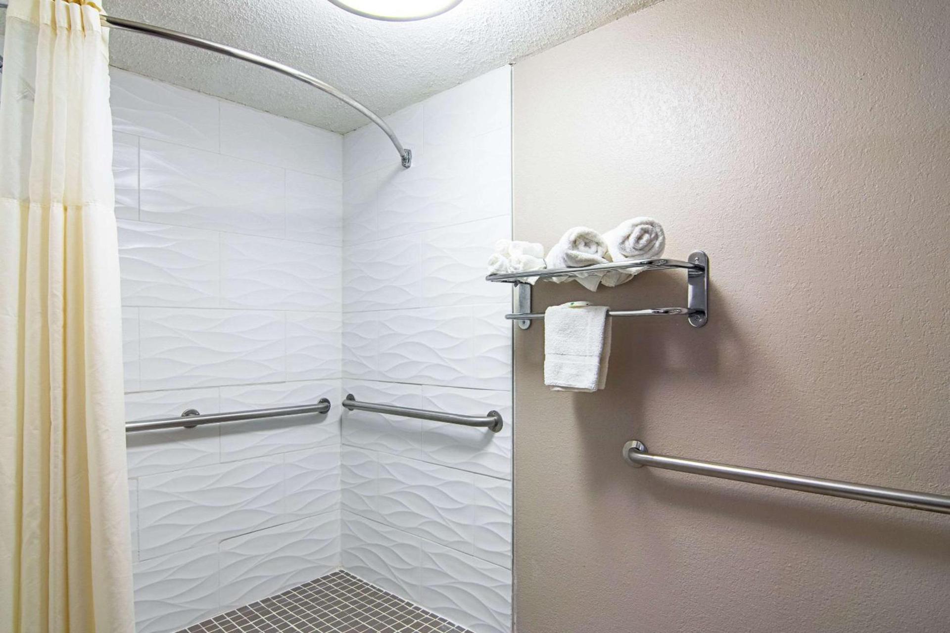 Quality Inn Villa Rica photo 20