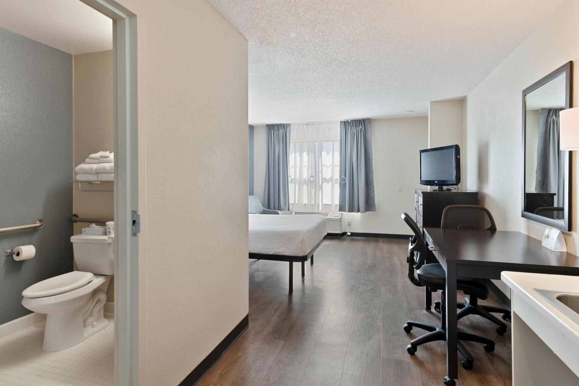 Extended Stay America Select Suites - Charlotte - Tyvola Rd photo 43