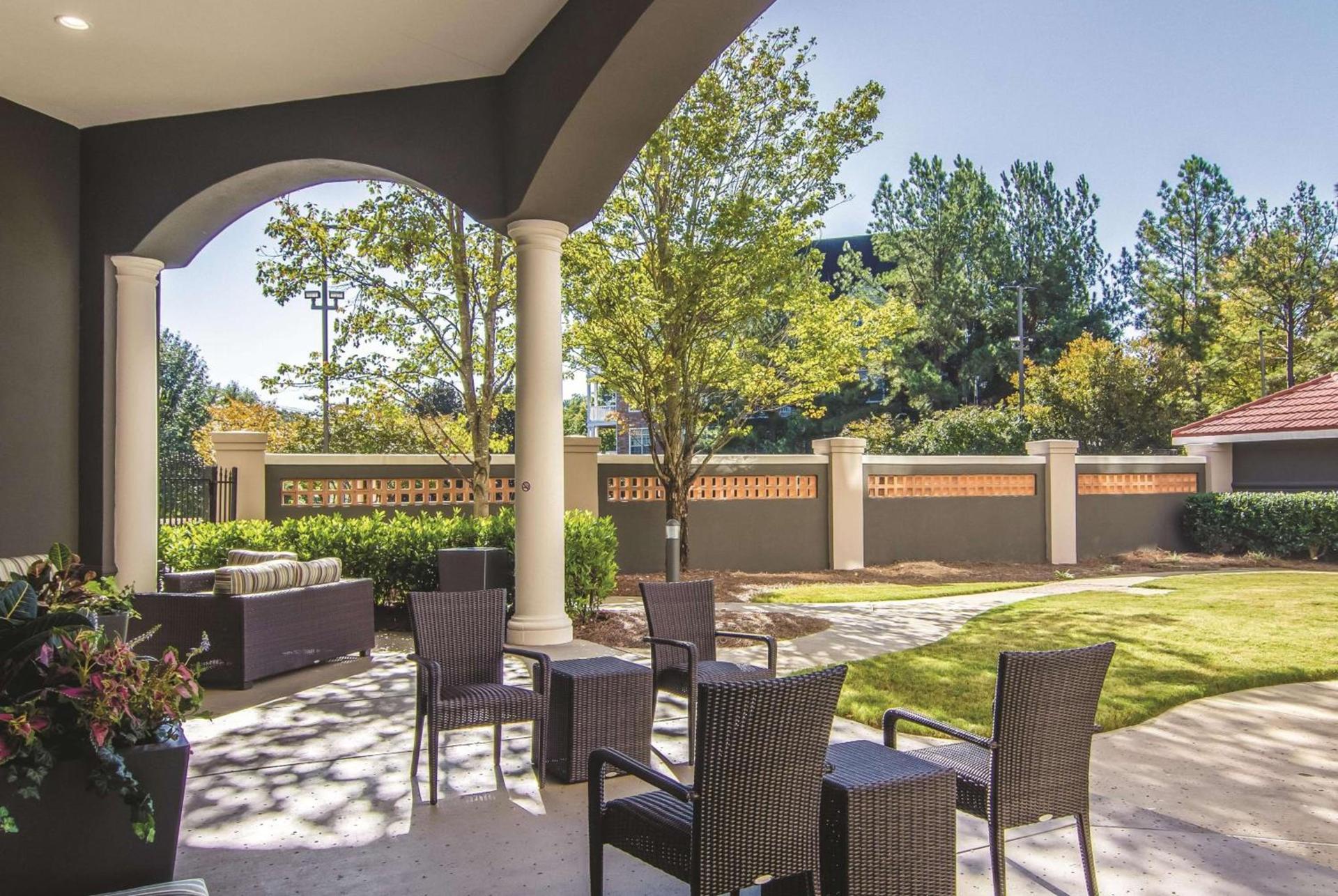 La Quinta by Wyndham Atlanta Perimeter Medical photo 27