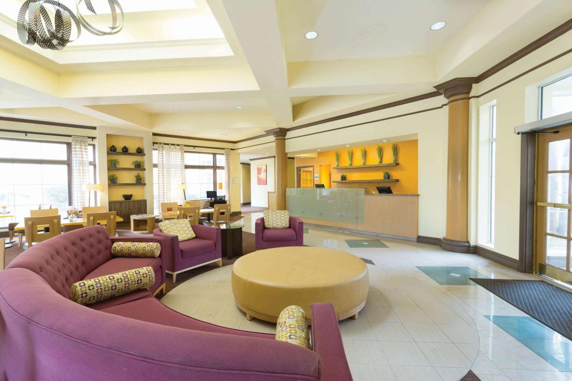 La Quinta by Wyndham Raleigh/Durham Southpoint photo 7