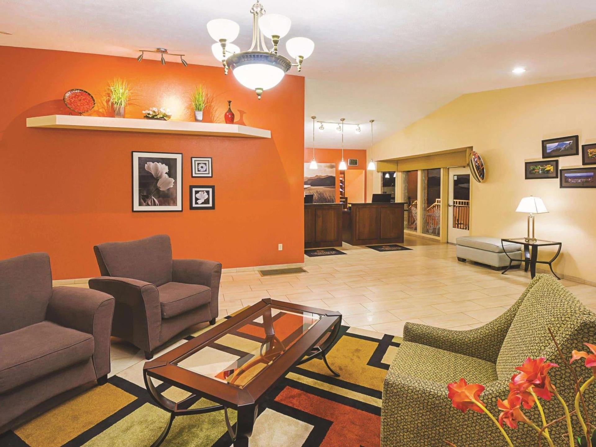 La Quinta by Wyndham Woodburn photo 8