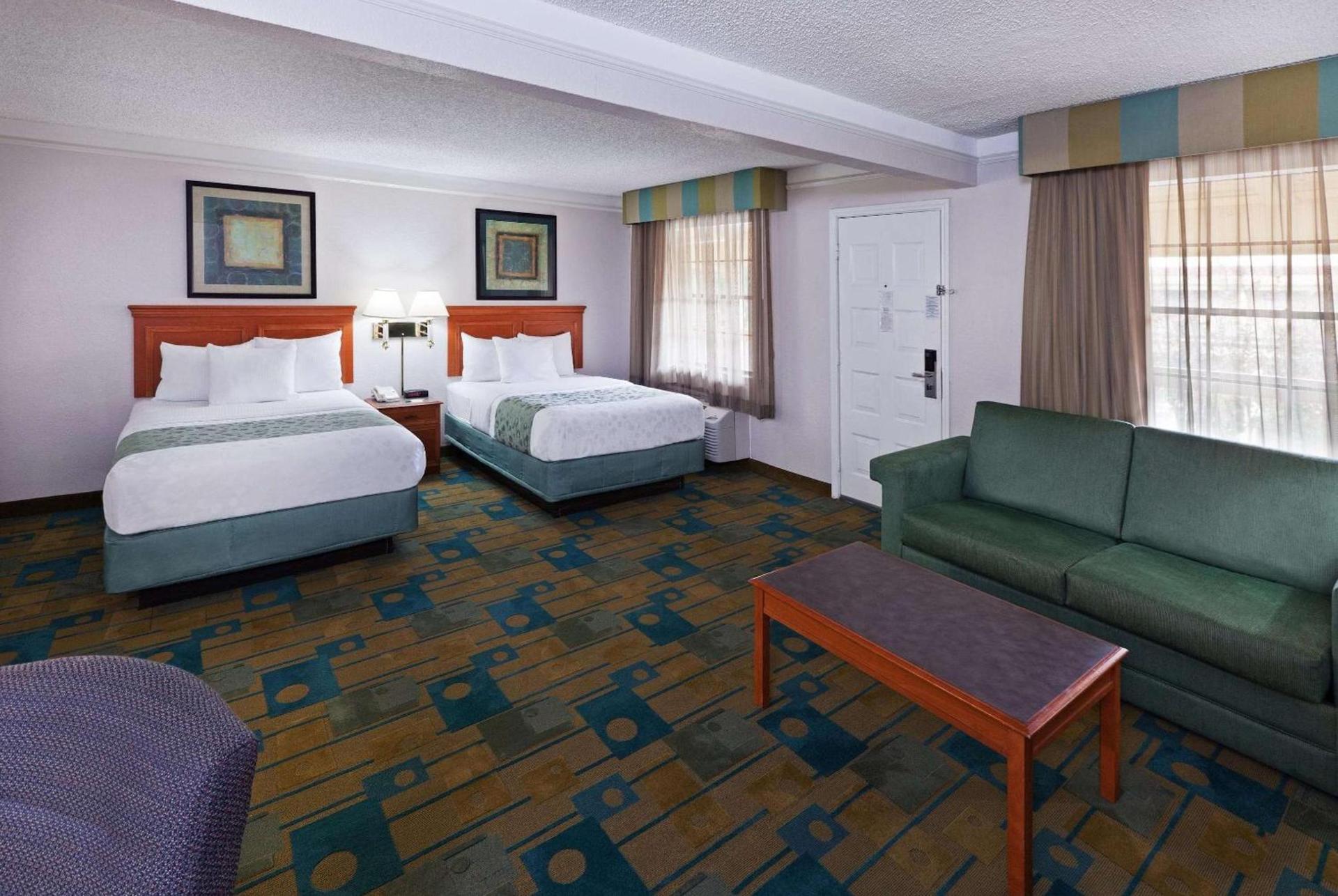 La Quinta Inn by Wyndham Austin Oltorf photo 11