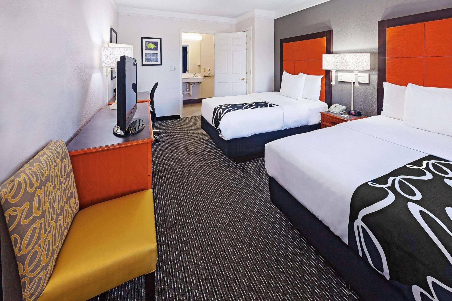 La Quinta Inn by Wyndham Dallas Uptown photo 58