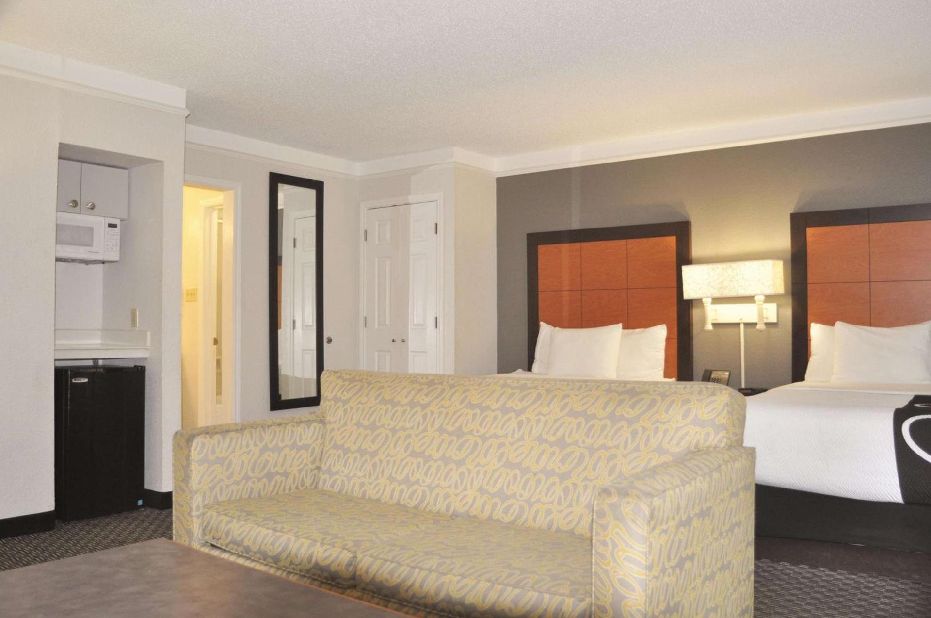 La Quinta Inn by Wyndham Dallas Uptown photo 53