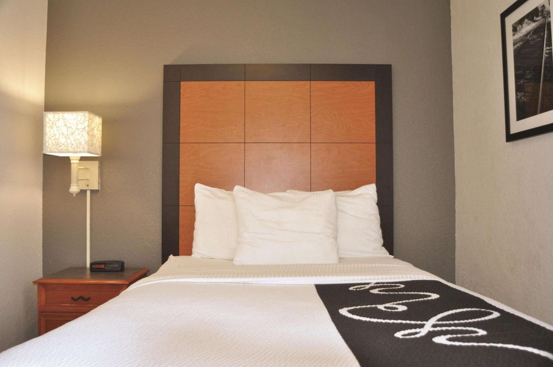 La Quinta Inn by Wyndham Dallas Uptown photo 70