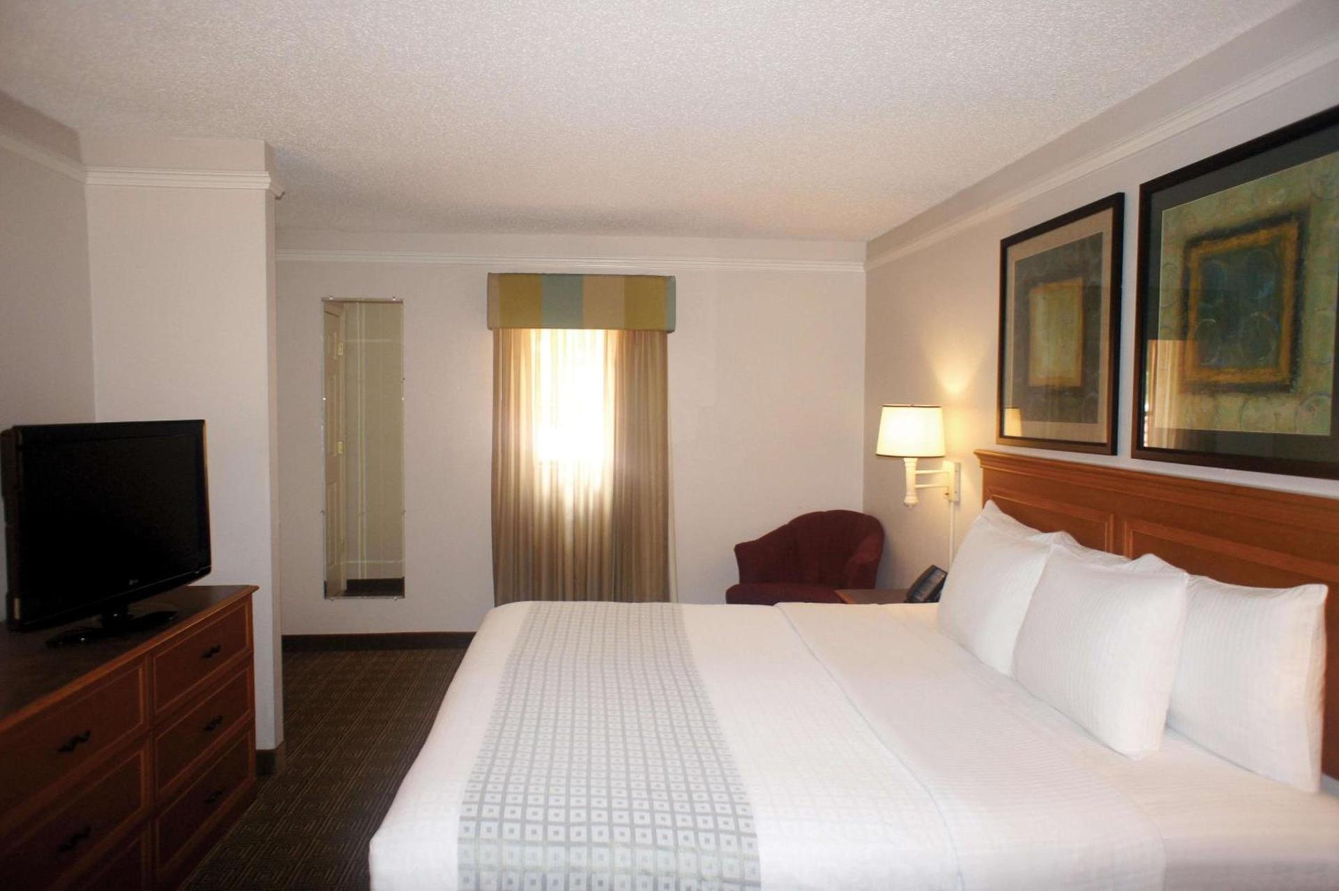 La Quinta Inn by Wyndham Tallahassee North photo 59
