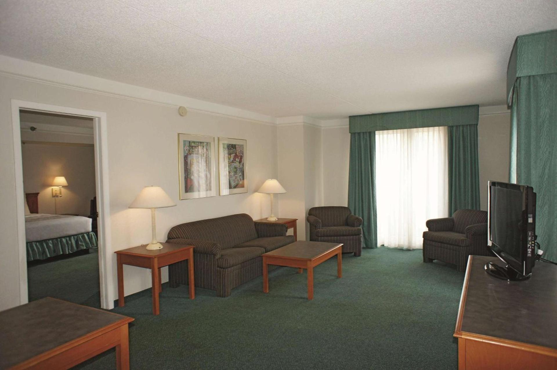 La Quinta by Wyndham St Petersburg-Clearwater photo 33