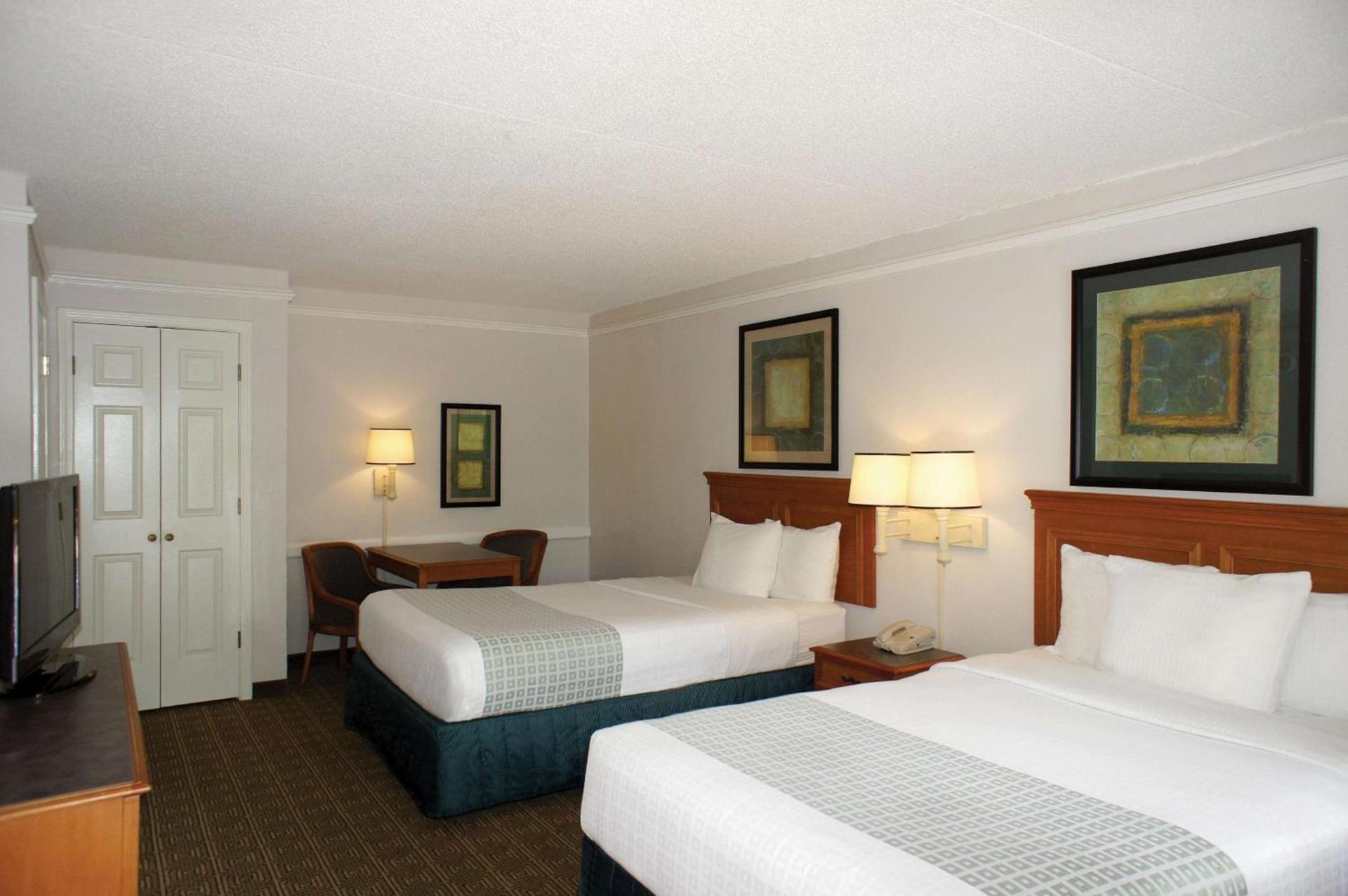 La Quinta Inn by Wyndham Tallahassee North photo 23