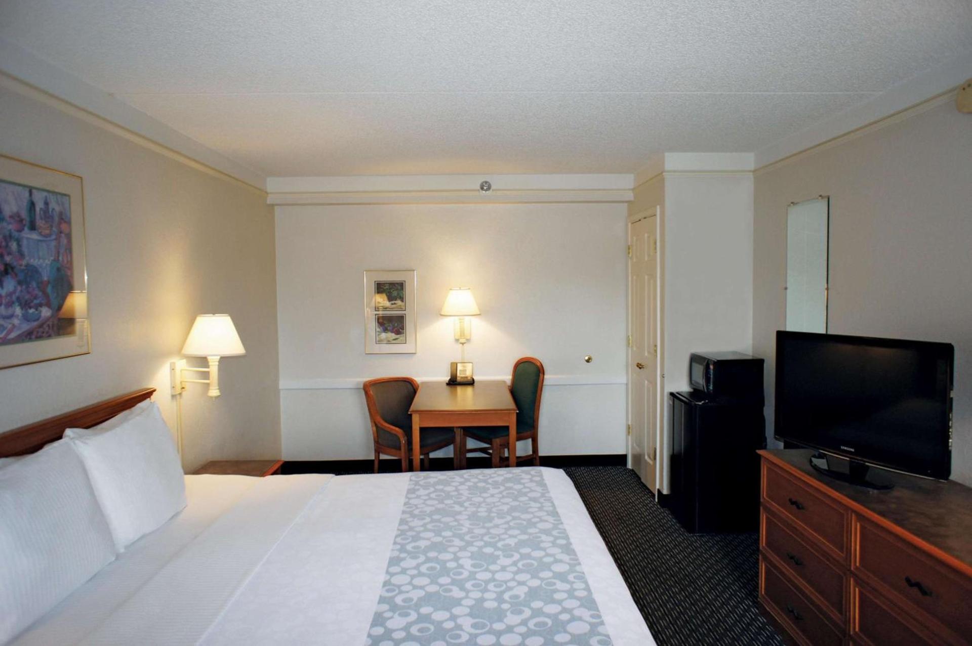 La Quinta by Wyndham St Petersburg-Clearwater photo 11
