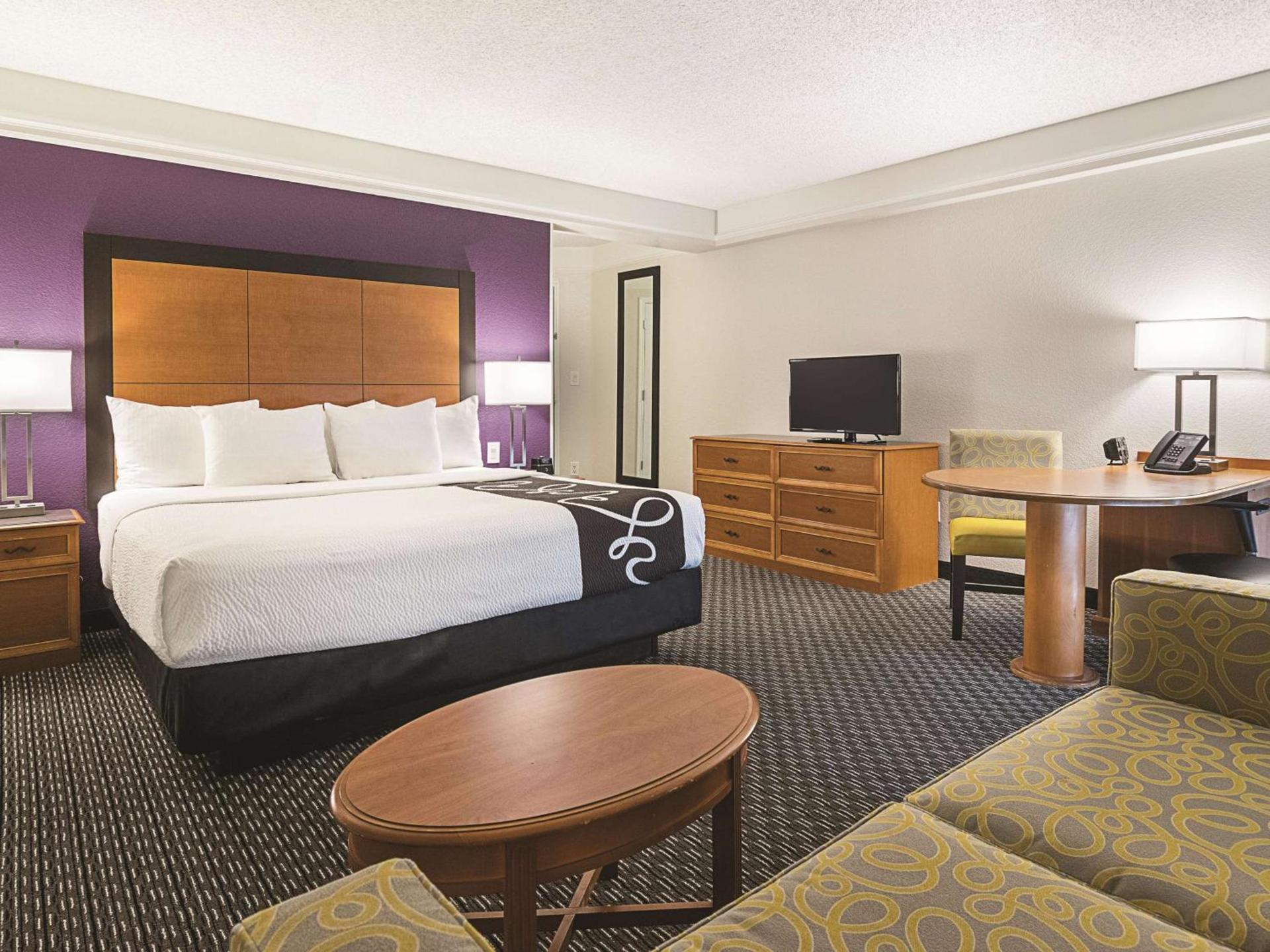 La Quinta Inn by Wyndham and Conference Center San Angelo photo 53