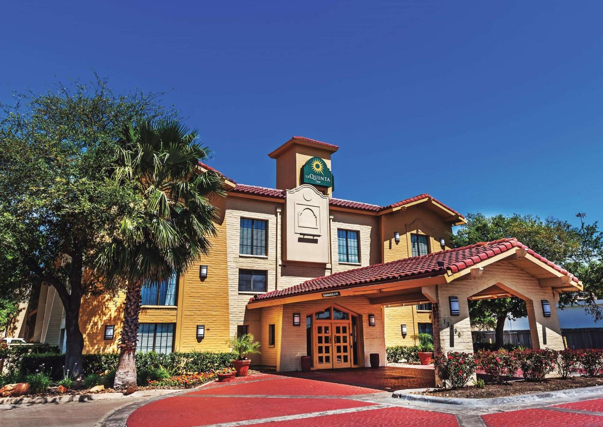 Travelodge by Wyndham Houston Cy-Fair photo 1