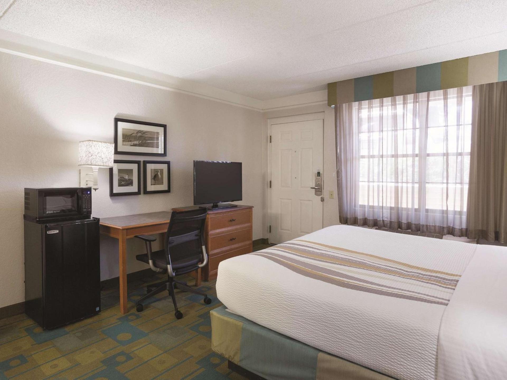 La Quinta Inn by Wyndham San Diego Chula Vista photo 10
