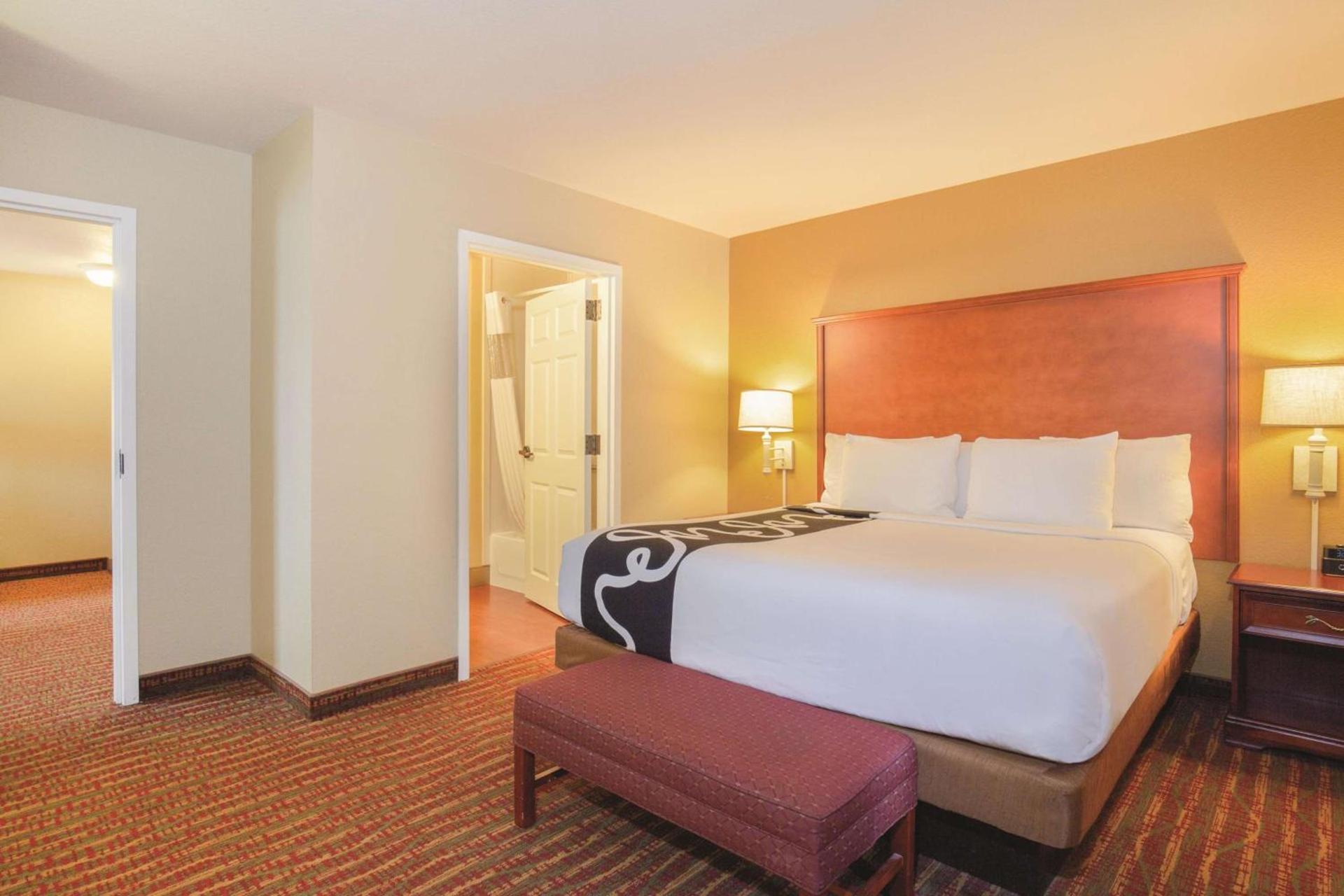 La Quinta by Wyndham Bentonville photo 29