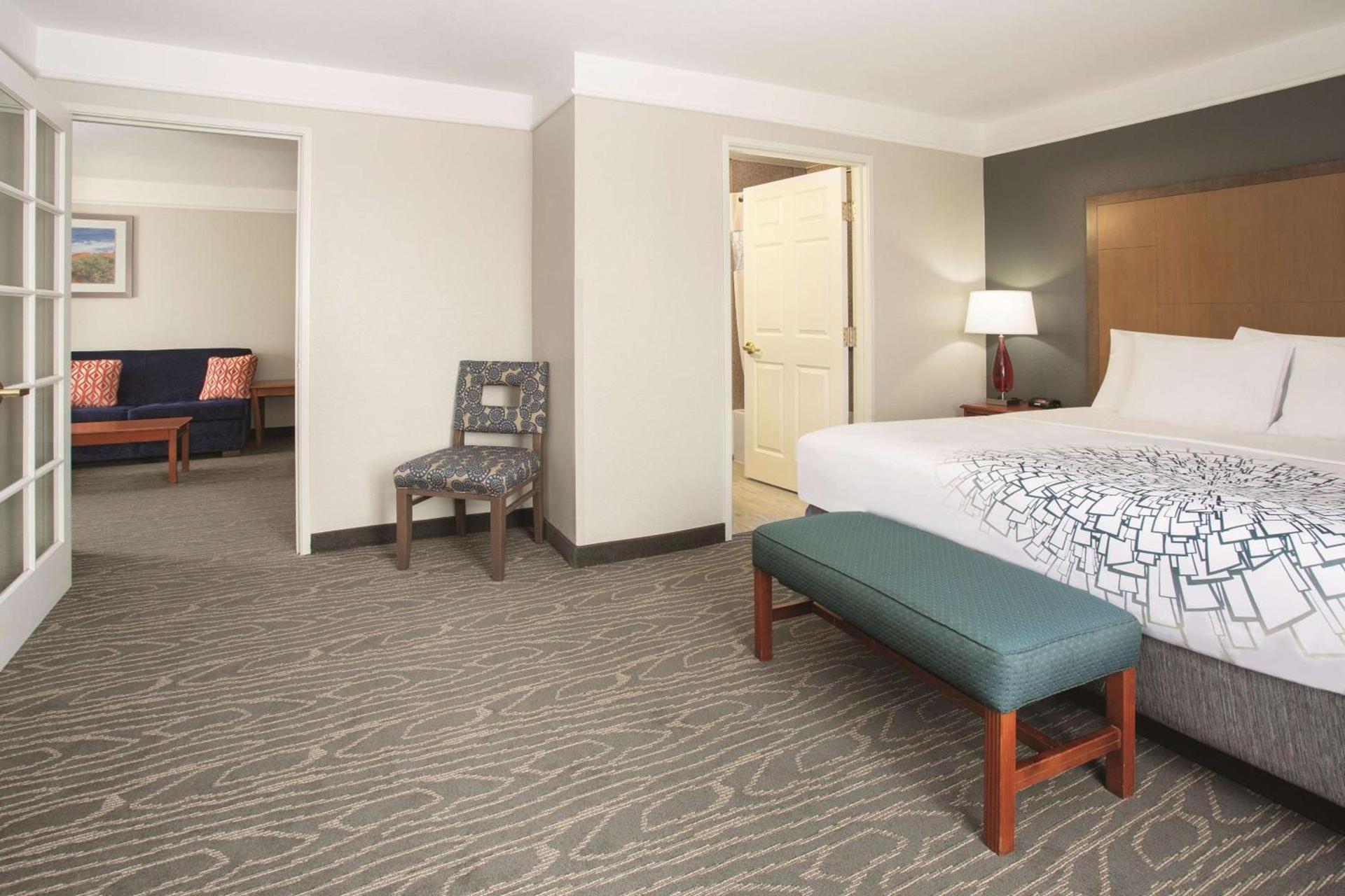 La Quinta by Wyndham Gallup photo 21