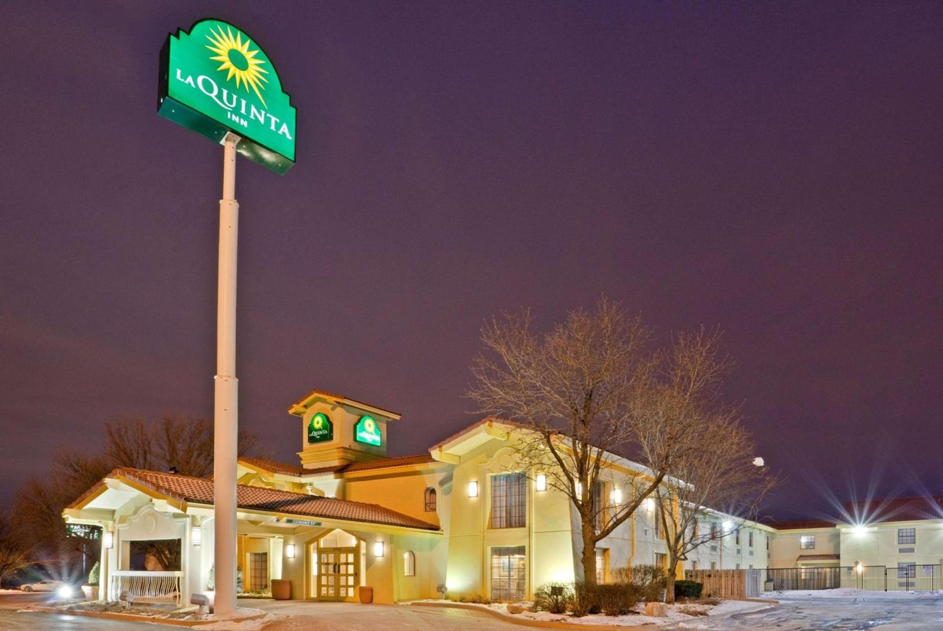 La Quinta Inn by Wyndham Omaha West photo 4