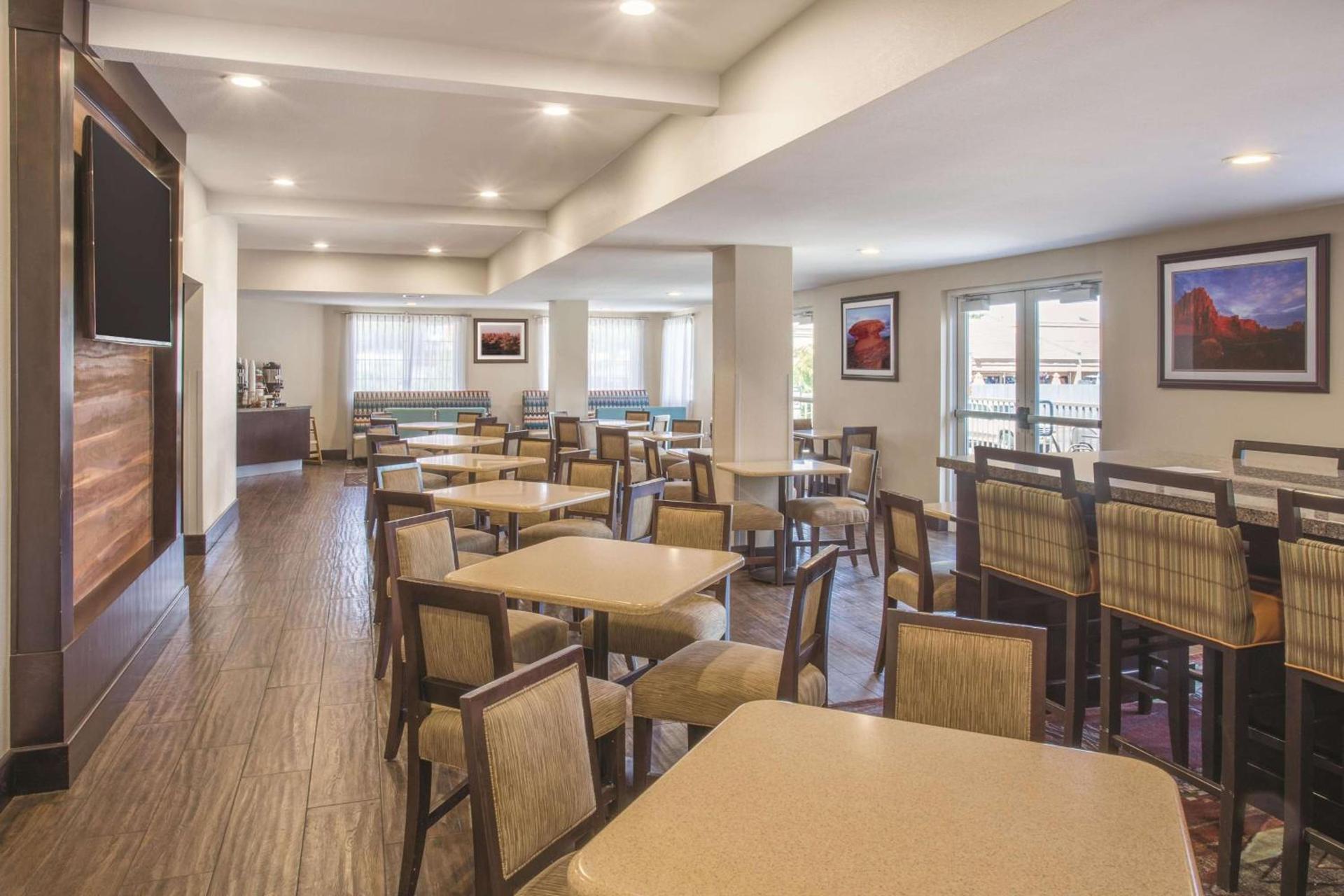 La Quinta by Wyndham Moab photo 28
