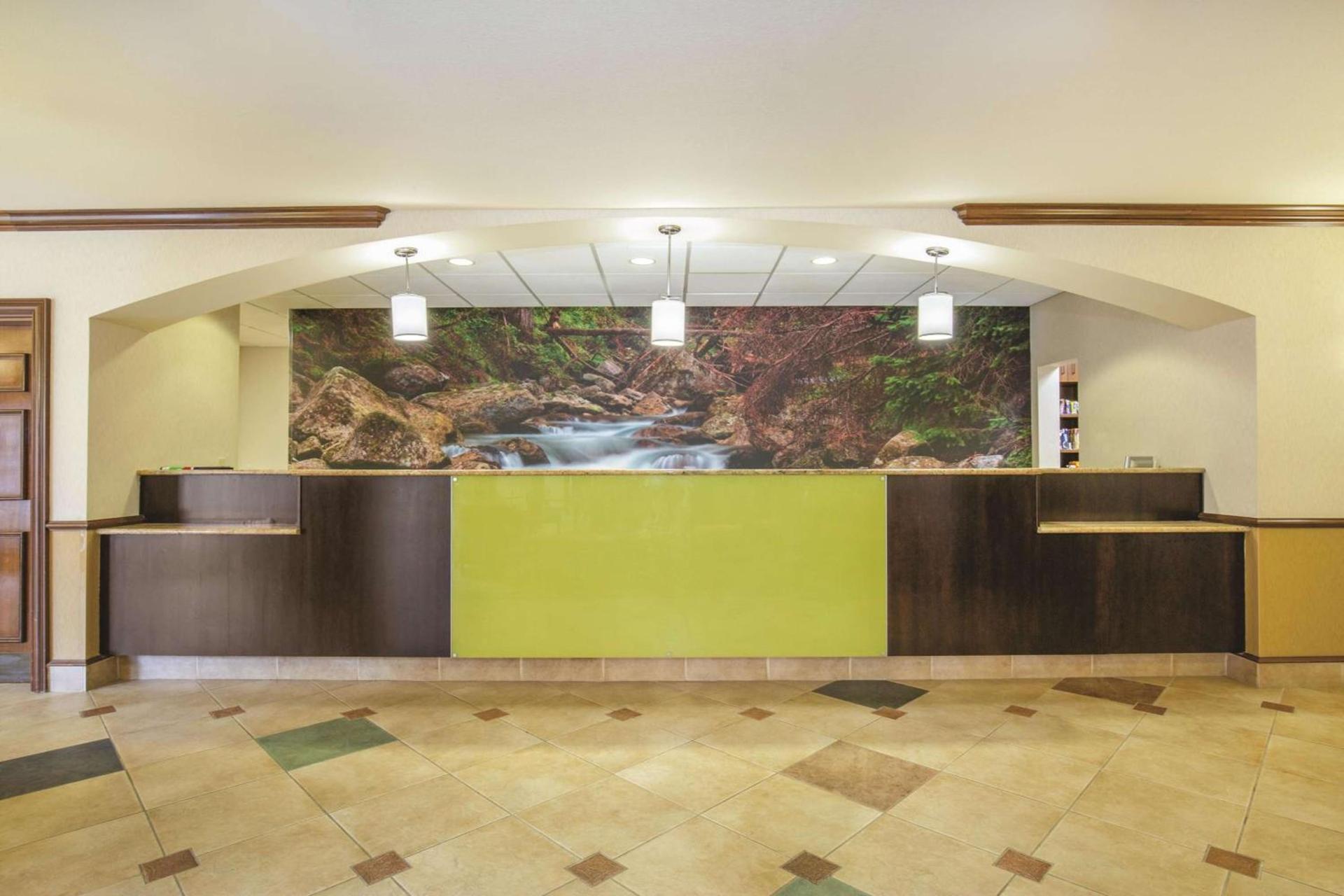 La Quinta by Wyndham Bentonville photo 15