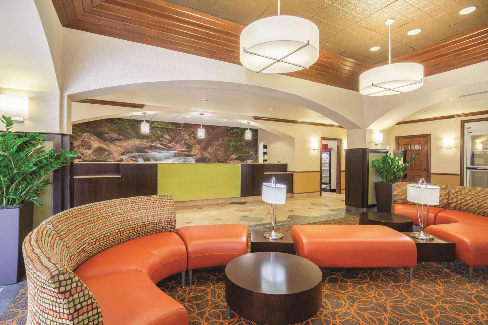 La Quinta by Wyndham Bentonville photo 14