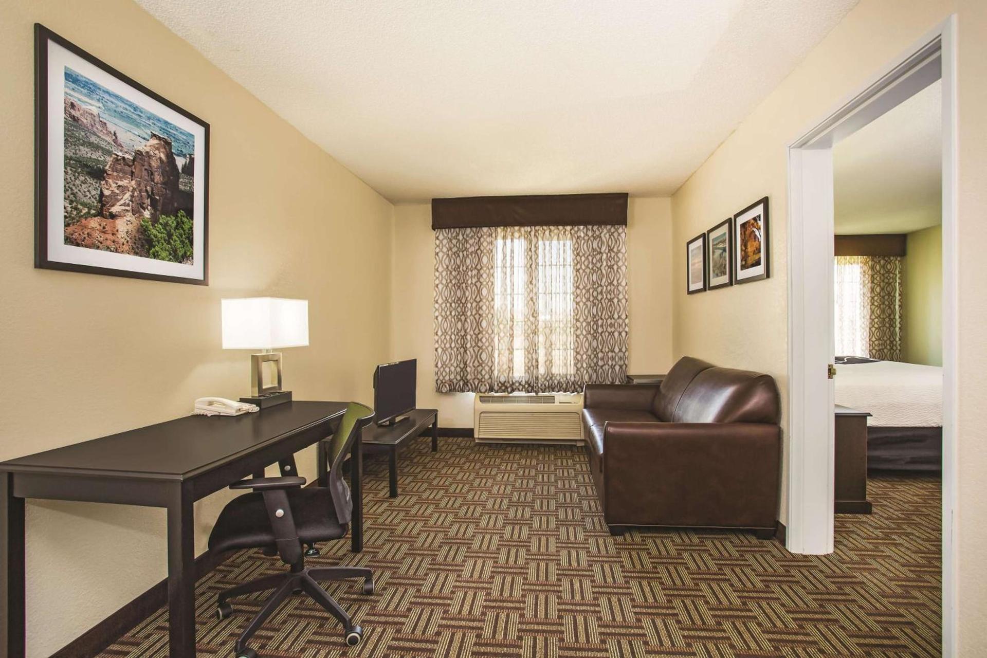 La Quinta by Wyndham Fruita photo 11