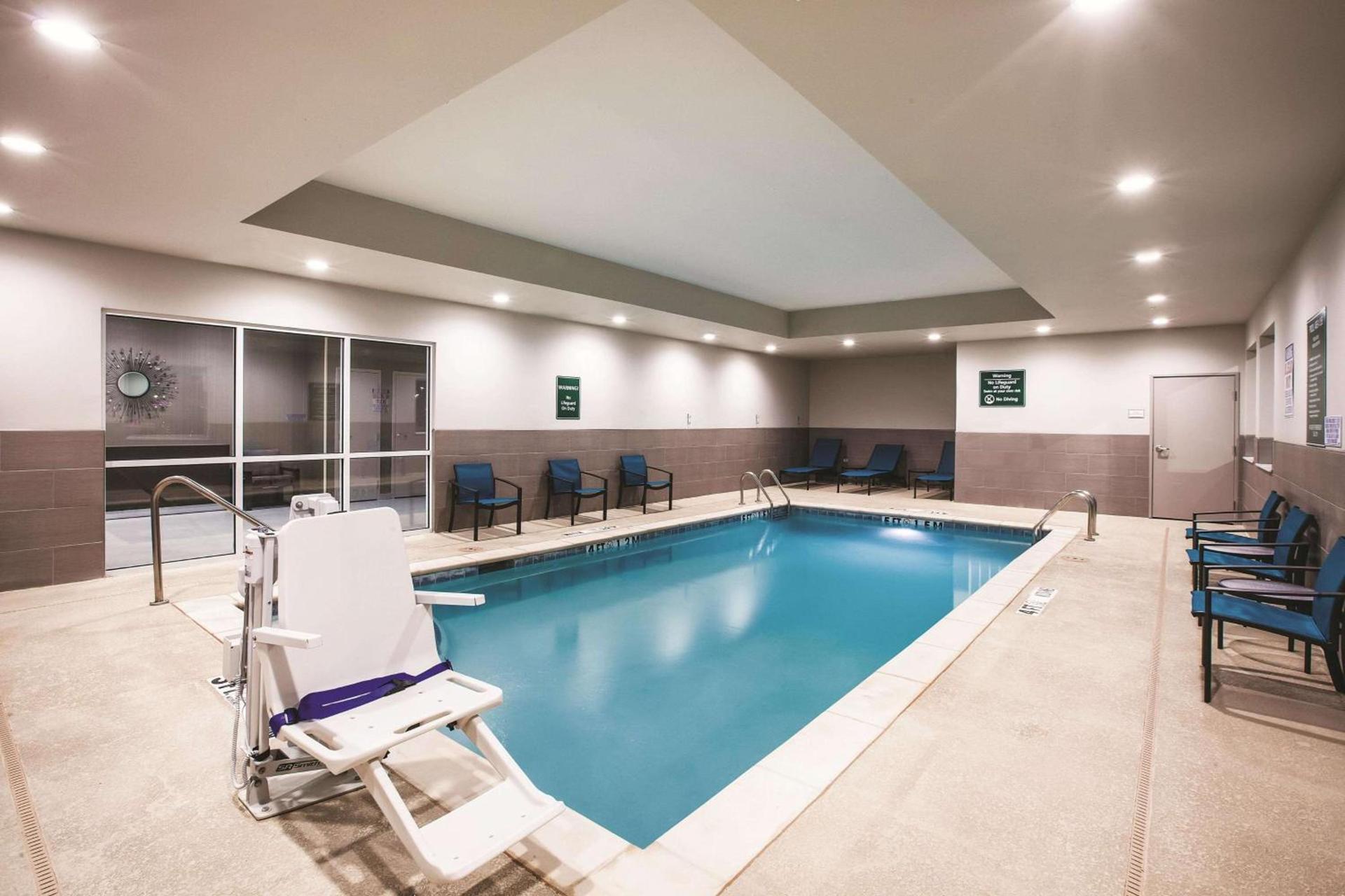 La Quinta by Wyndham Dallas Northeast-Arboretum photo 5