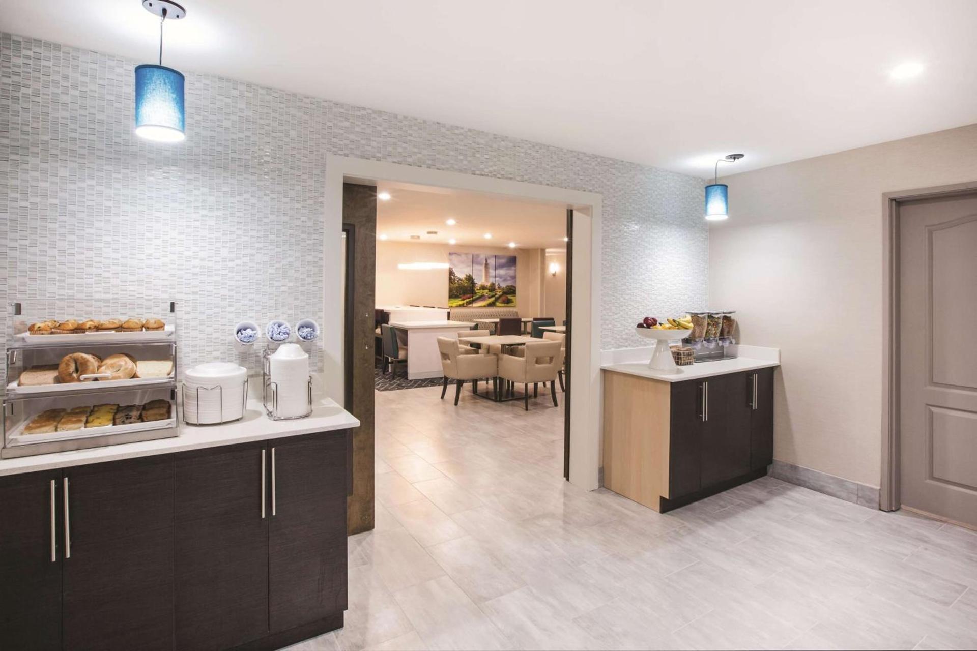 La Quinta by Wyndham Walker - Denham Springs photo 22