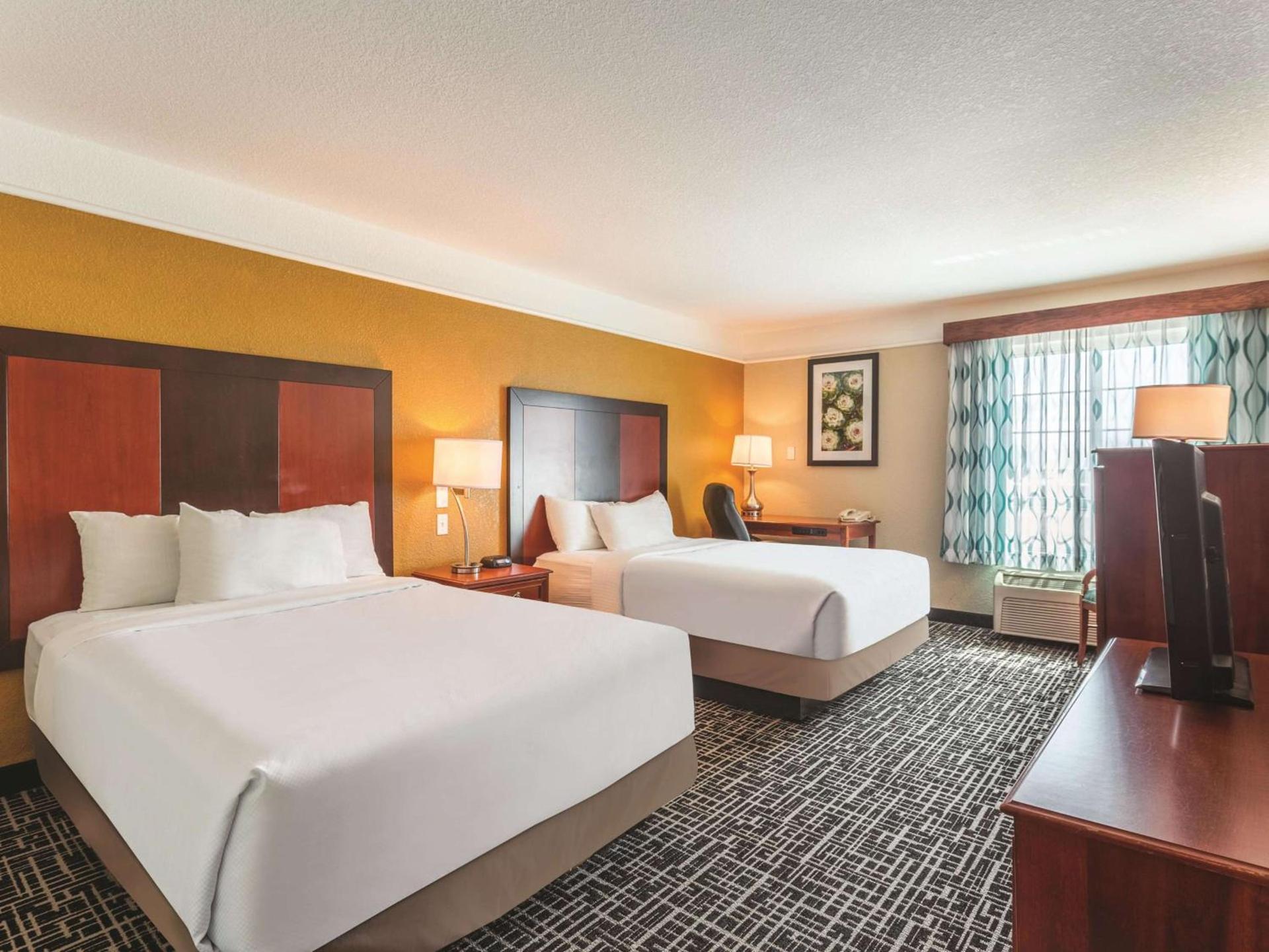 La Quinta by Wyndham Deming photo 9