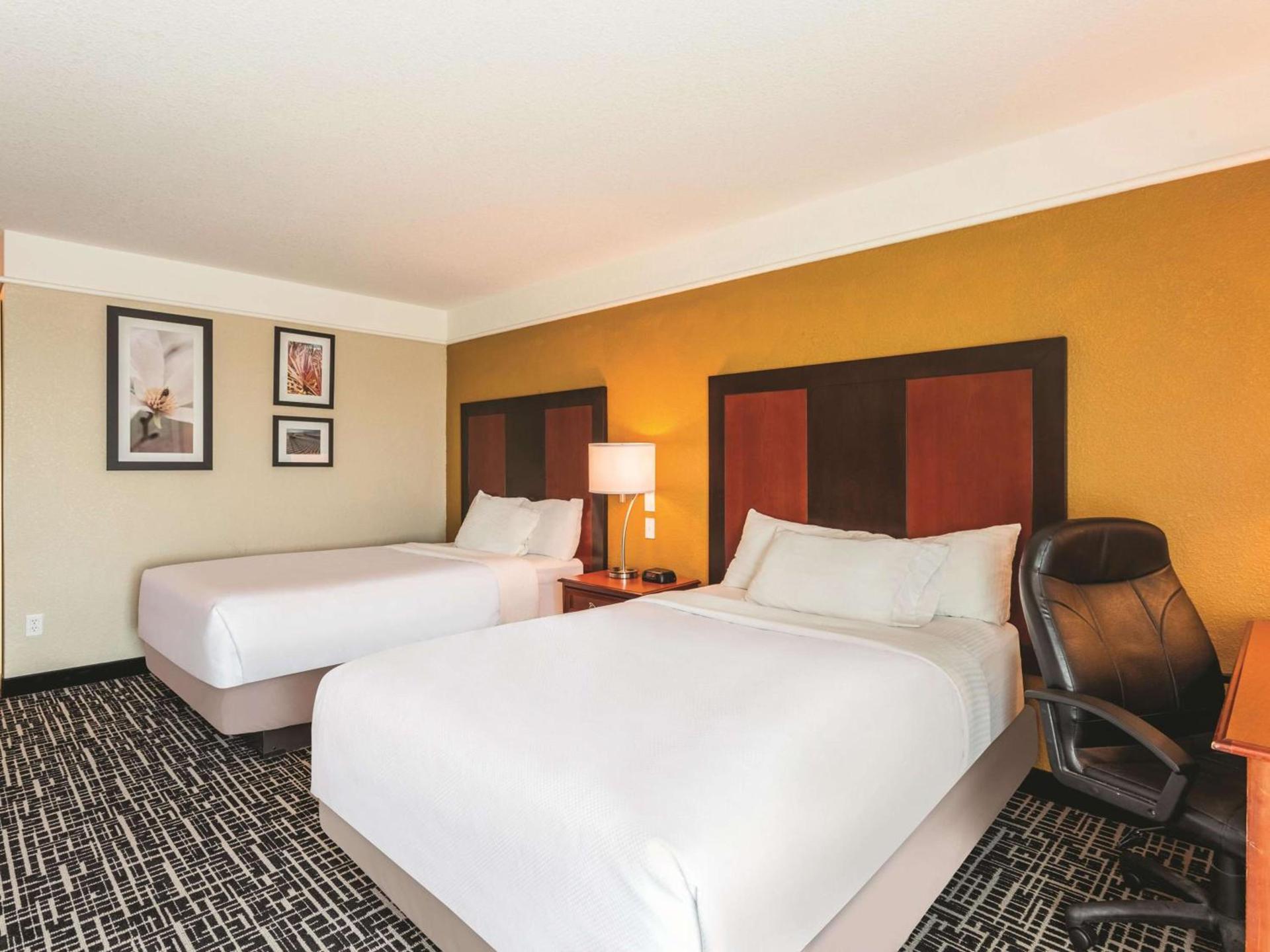 La Quinta by Wyndham Deming photo 16