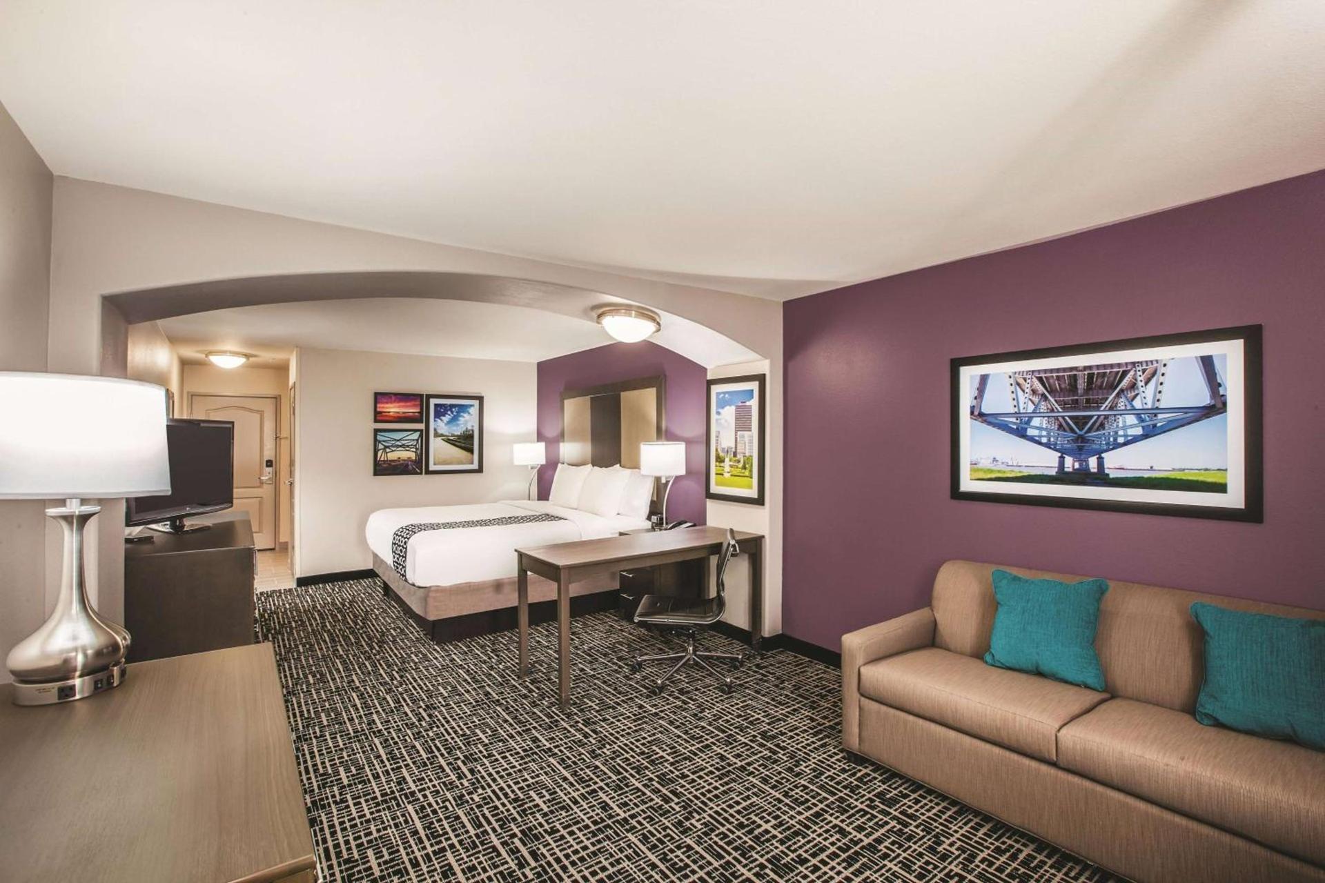 La Quinta by Wyndham Walker - Denham Springs photo 3