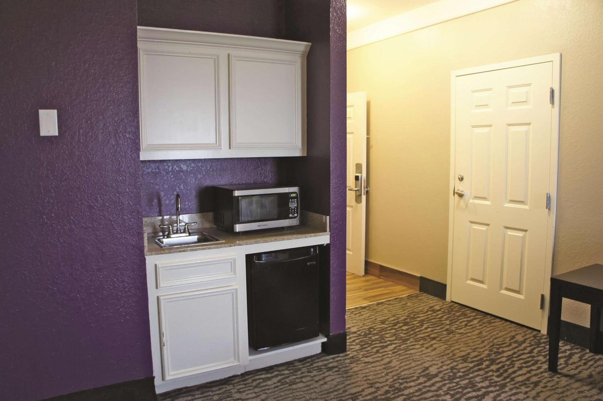La Quinta by Wyndham Pearland photo 25