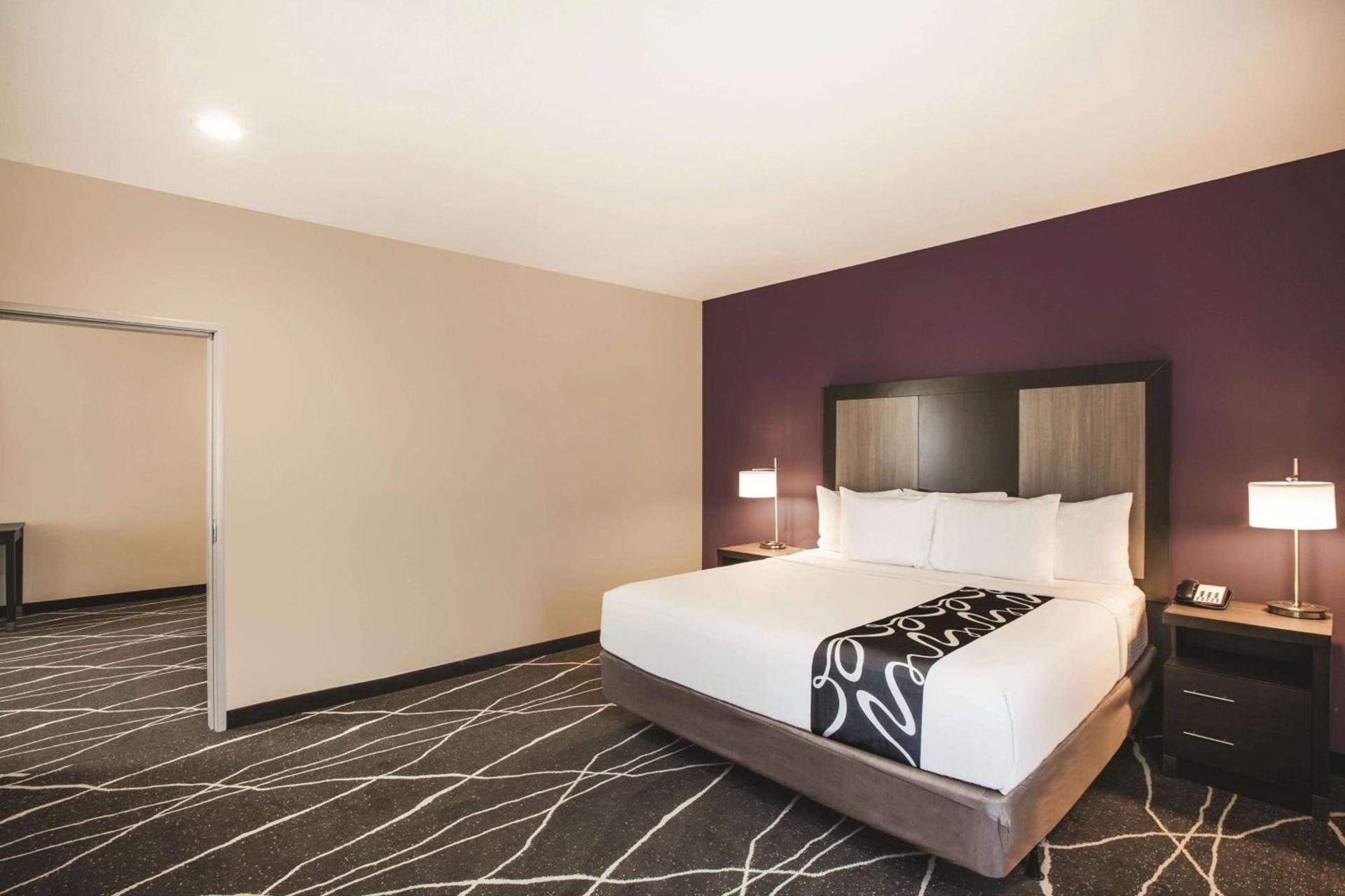 La Quinta by Wyndham Dallas Northeast-Arboretum photo 22