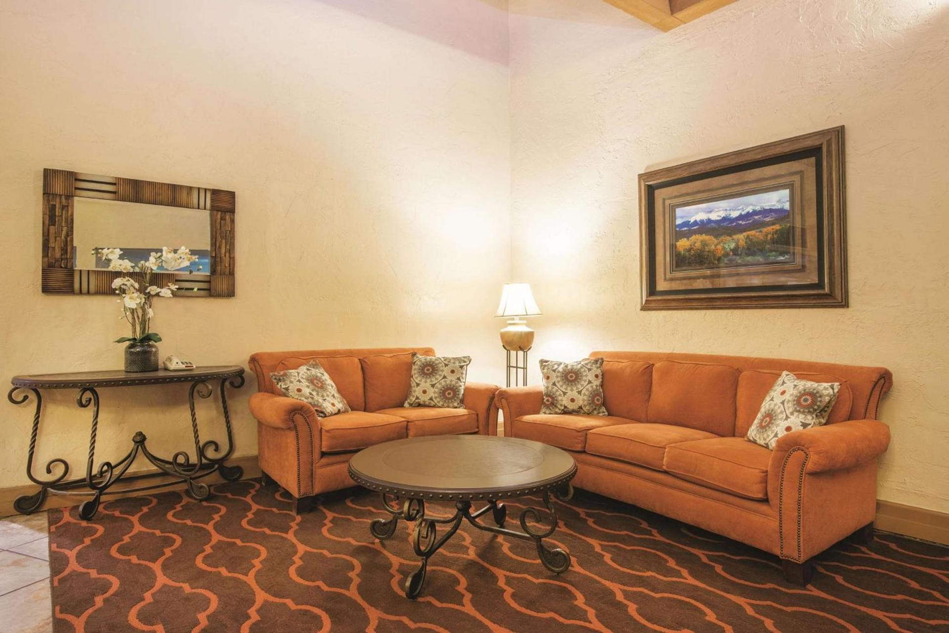 Mountain Valley Inn & Suites photo 14