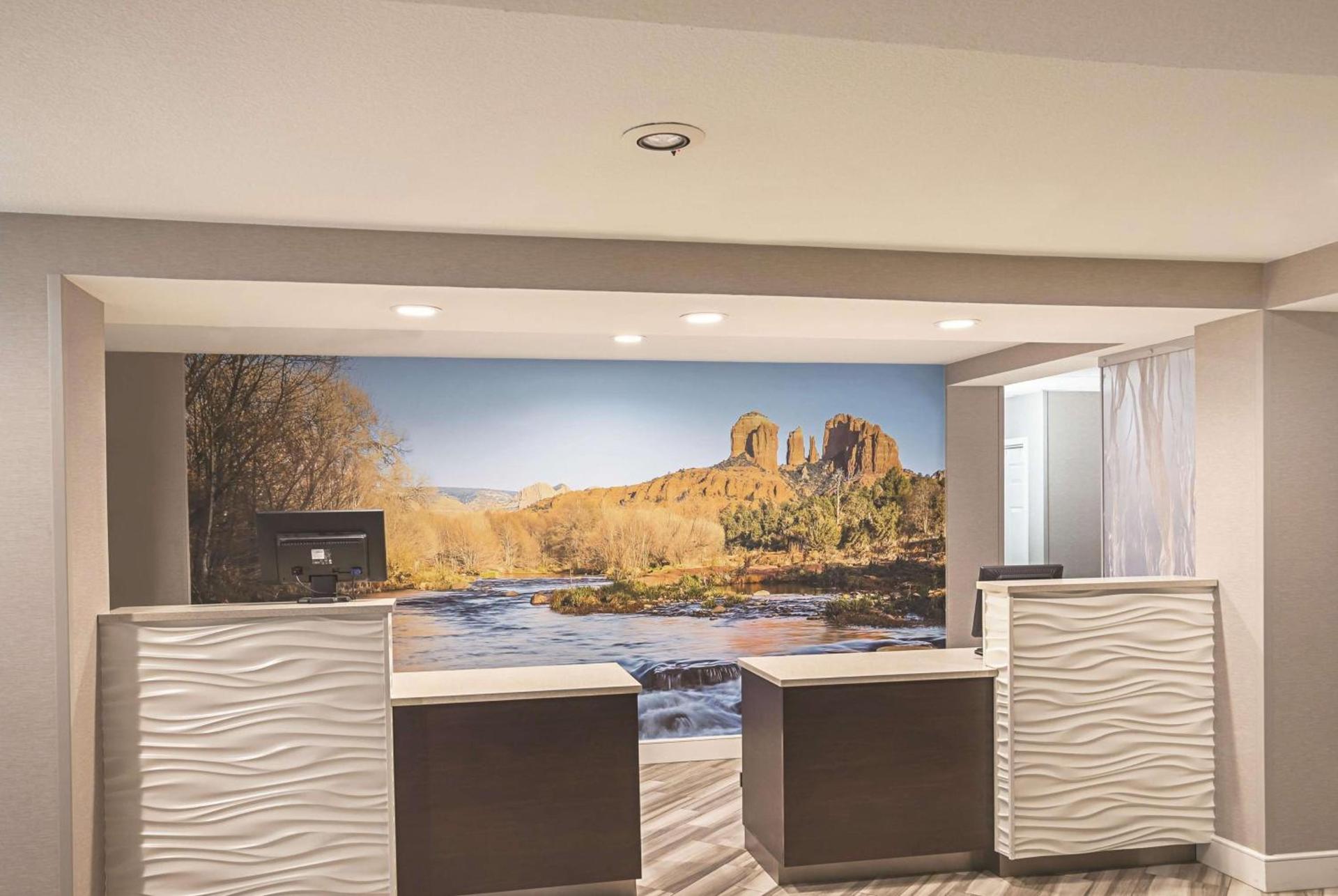 La Quinta by Wyndham Flagstaff photo 7