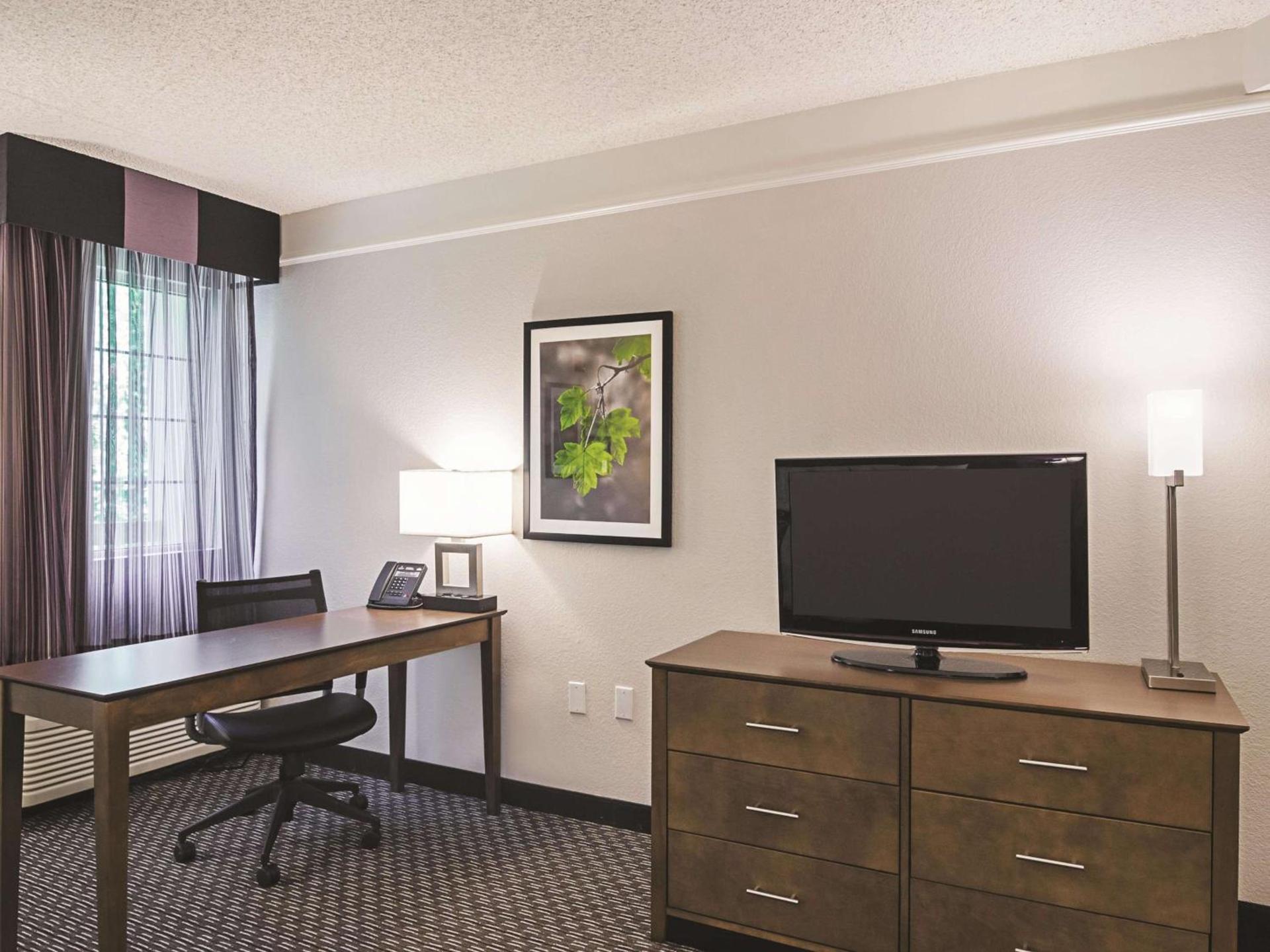 La Quinta by Wyndham Denver Tech Center photo 23
