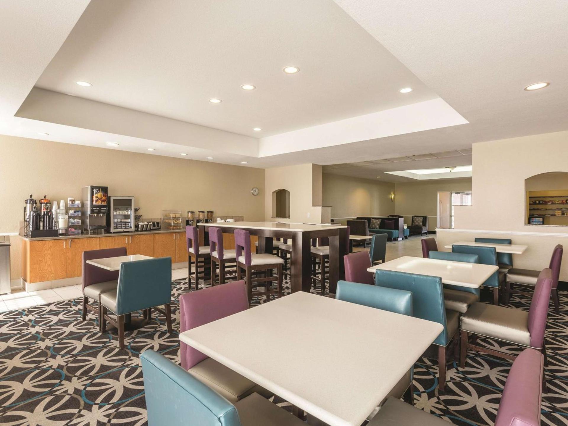 La Quinta by Wyndham Deming photo 22