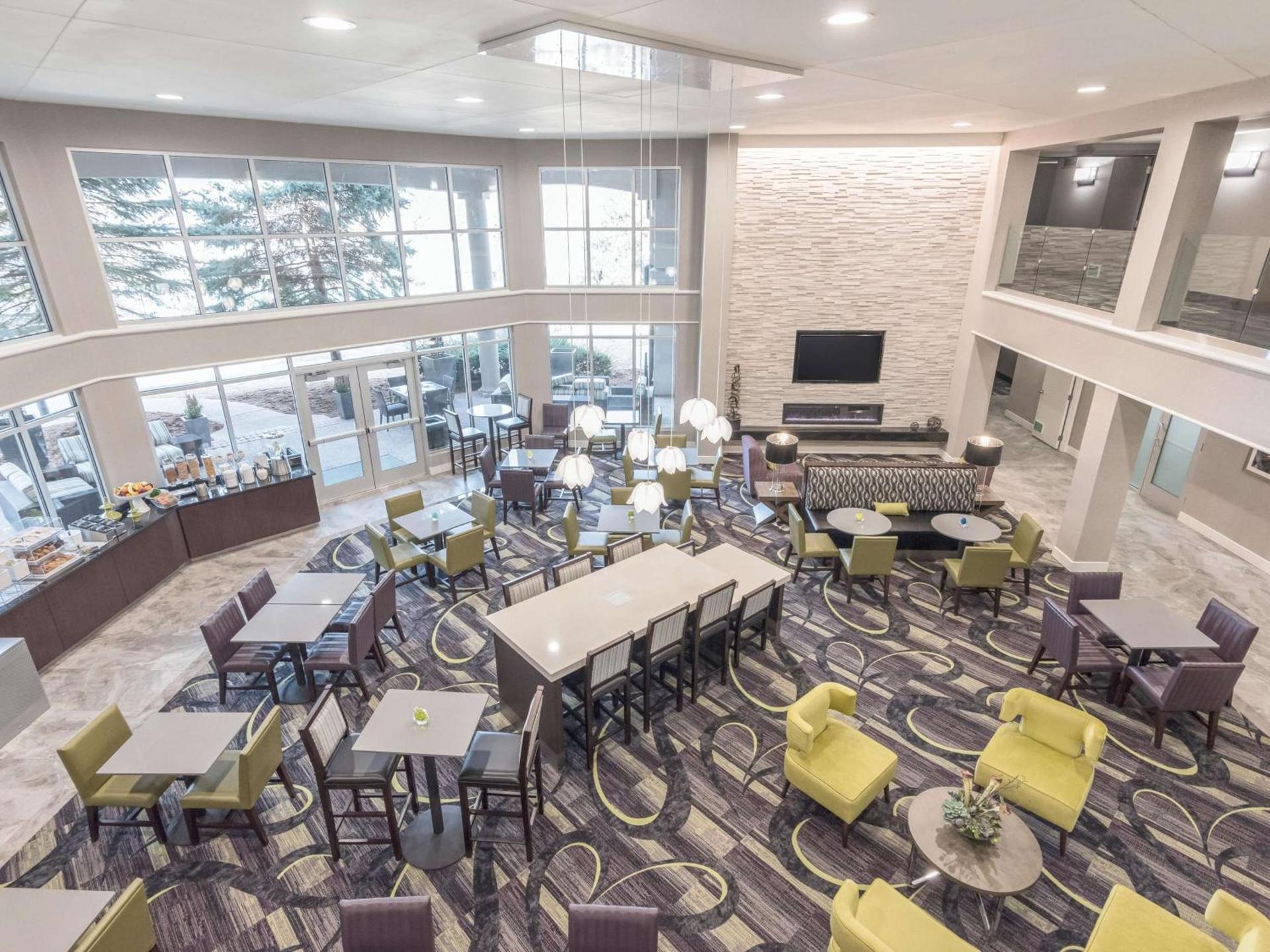 La Quinta by Wyndham Denver Tech Center photo 8