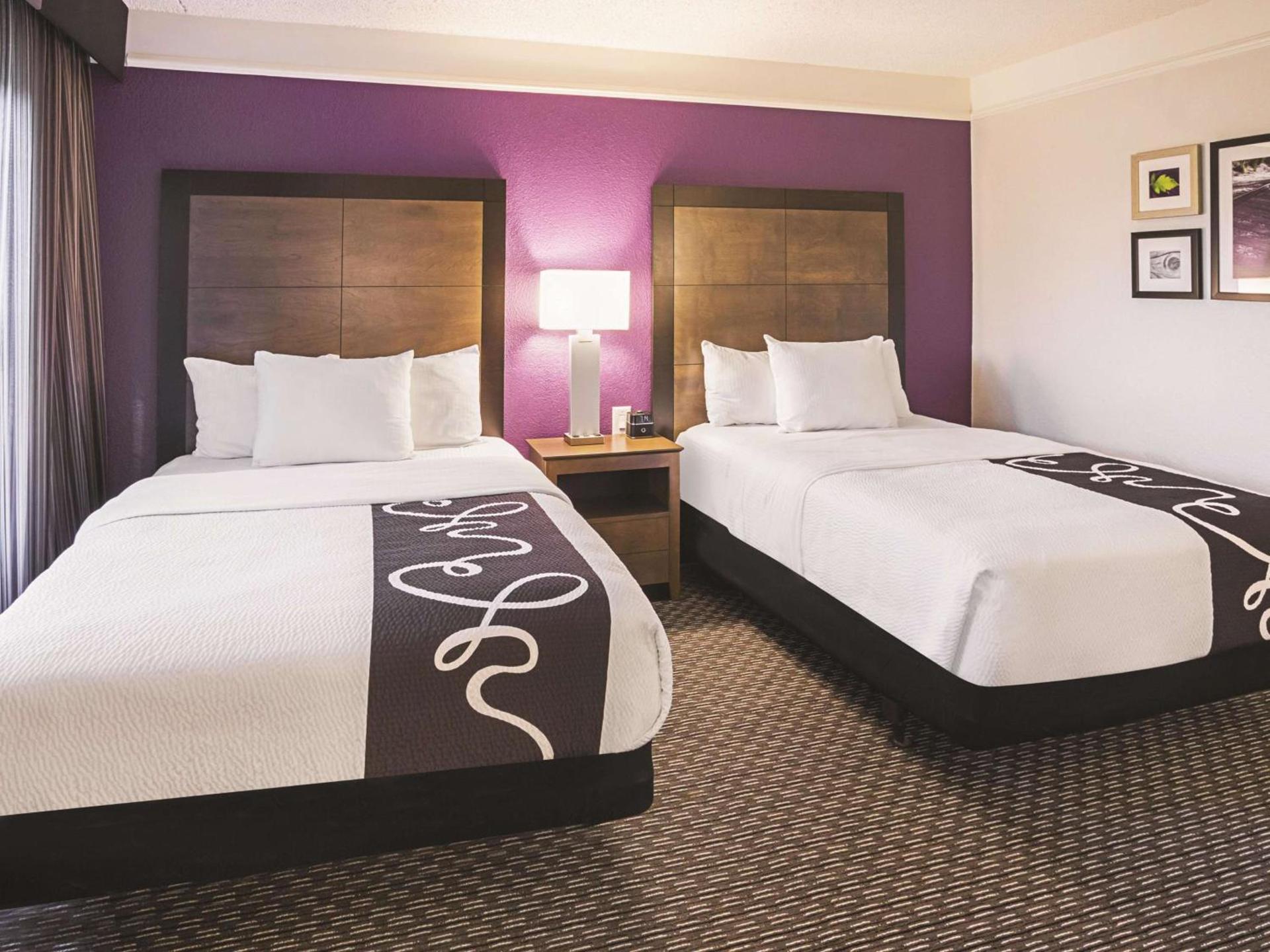La Quinta by Wyndham Fort Worth North photo 10
